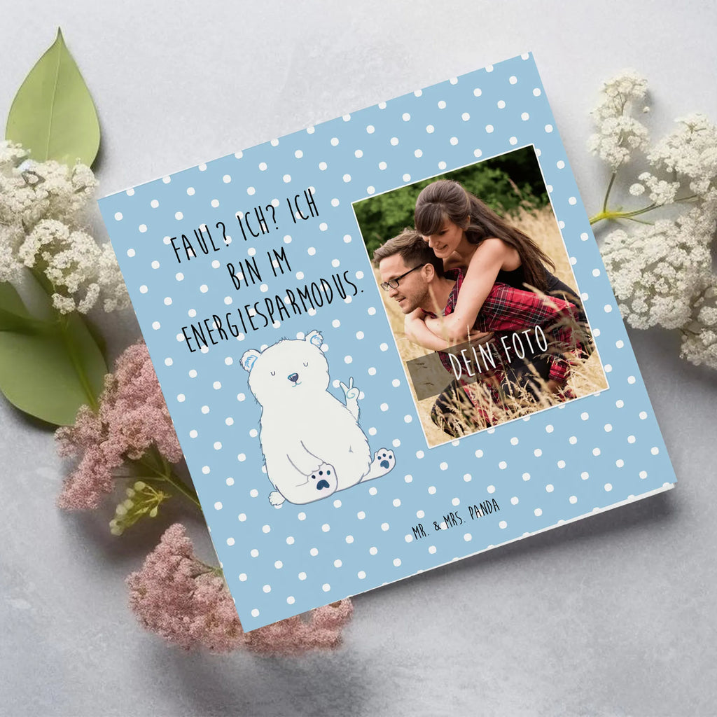 Personalisierte Foto Deluxe Karte Eisbär Faul Personalisierte Foto Grußkarte, Bär, Teddy, Teddybär, Homeoffice, Nordpol, Arbeitsplatz, Entspannen, Eisbär, Arbeit, Bürojob, Büro, Faul, Relaxen