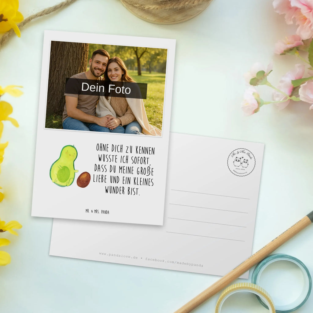 Personalized Photo Postcard avocado core rolls Personalisierte Foto Postkarte, Avocado, Veggie, Vegan, Gesund, Schwanger, große Liebe, Geburtstag, Love, Babyparty, Avocados, Kind, Liebe, zur Geburt, erstes Kind, Schwangerschaft, Baby, Säugling, Geburt