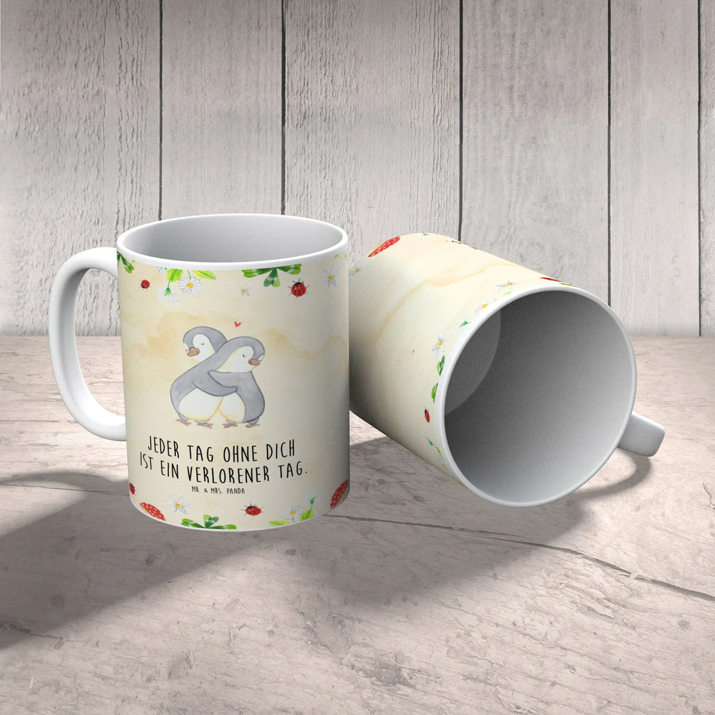 Personalized Photo Mug penguins Cuddle Personalisierte Foto Tasse, Liebe, Partner, Freund, Freundin, Ehemann, Ehefrau, Heiraten, Verlobung, Heiratsantrag, Liebesgeschenk, Jahrestag, Hocheitstag, Mitbringsel, für Männer, Geschenk für Frauen, Valentinstag, für Ehemann, Geschenk für Freundin, Hochzeitstag, Liebesbeweis, Geschenk für Partner