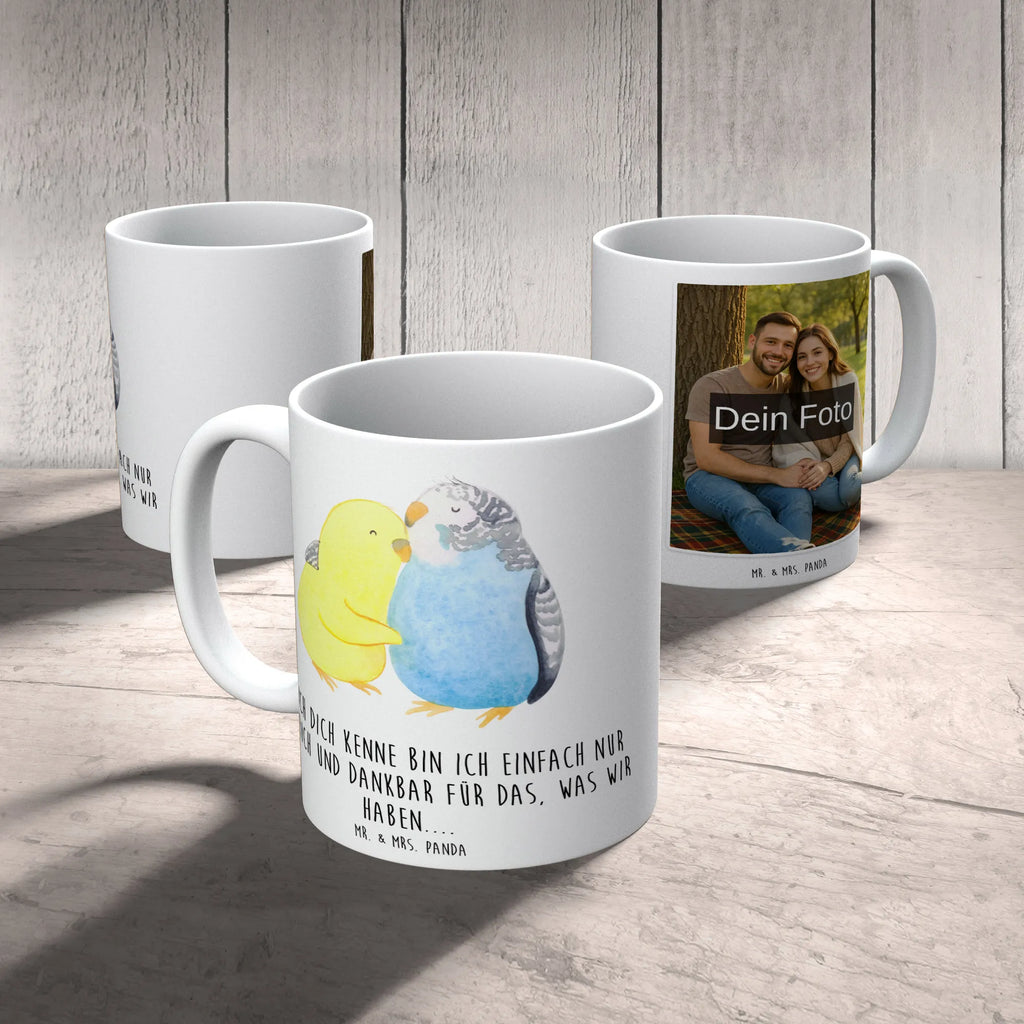 Personalisierte Foto Tasse Wellensittich Liebe Personalisierte Foto Tasse, Liebe, Partner, Freund, Freundin, Ehemann, Ehefrau, Heiraten, Verlobung, Heiratsantrag, Liebesgeschenk, Jahrestag, Hocheitstag, Vertrauen, Vögel, Nähe, Wellensittich, Kuscheln
