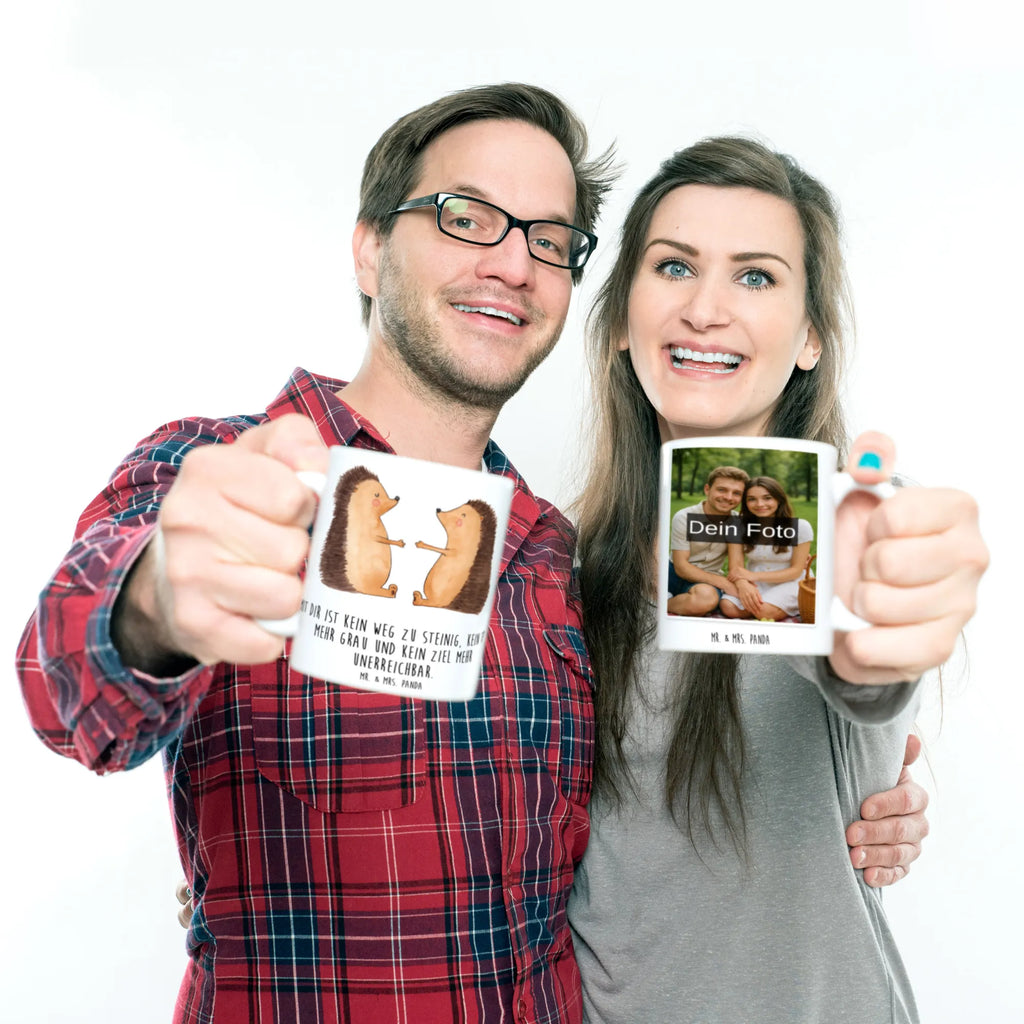 Personalized Photo Mug Hedgehogs in love Personalisierte Foto Tasse, Liebe, Partner, Freund, Freundin, Ehemann, Ehefrau, Heiraten, Verlobung, Heiratsantrag, Liebesgeschenk, Jahrestag, Hocheitstag, Verliebt, Igel, Hochzeitstag, Hochzeit, Verheiratet, Verlobt, Geschenk, Liebesbeweis