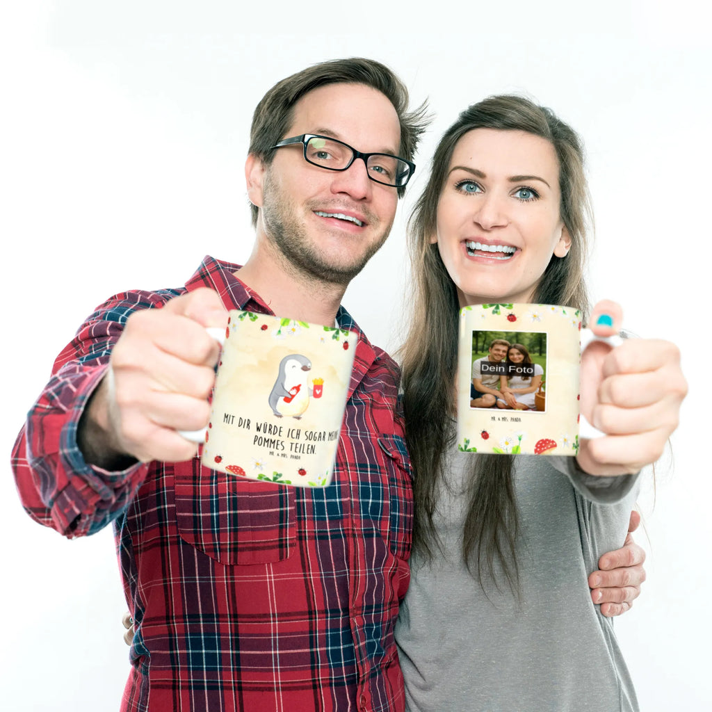 Personalisierte Foto Tasse Pinguin Pommes Personalisierte Foto Tasse, Liebe, Partner, Freund, Freundin, Ehemann, Ehefrau, Heiraten, Verlobung, Heiratsantrag, Liebesgeschenk, Jahrestag, Hocheitstag, Liebesbeweis, Mitbringsel, Geschenk für Freundin, für Ehemann, Valentinstag, Geschenk für Frauen, Geschenk für Partner, Hochzeitstag, für Männer