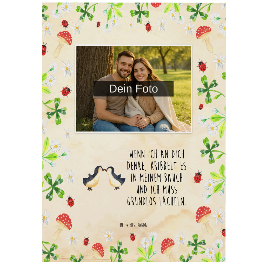 Personalisierte Foto Postkarte Pinguine Kuss Personalisierte Foto Postkarte, Liebe, Partner, Freund, Freundin, Ehemann, Ehefrau, Heiraten, Verlobung, Heiratsantrag, Liebesgeschenk, Jahrestag, Hocheitstag, Valentinstag, Geschenk für Frauen, Hochzeitstag, Mitbringsel, Geschenk für Freundin, Geschenk für Partner, Liebesbeweis, für Männer, für Ehemann