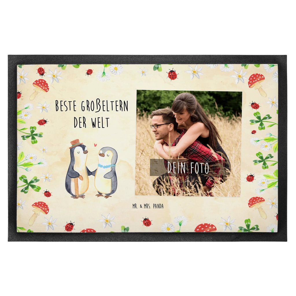 Personalisierte Foto Fußmatte Pinguin Beste Großeltern der Welt Personalisierte Foto Fußmatte, für, Dankeschön, Geschenk, Schenken, Geburtstag, Geburtstagsgeschenk, Geschenkidee, Danke, Bedanken, Mitbringsel, Freude machen, Geschenktipp, Grosseltern, Großvater, Großmama, Opa, Enkel, Opi. Großpapa, Enkelkind, Omi, Ommi, Kleinigkeit, Oma, Enkelin, Oppi, Omma, Großmutter, Bester, Großeltern, Oppa
