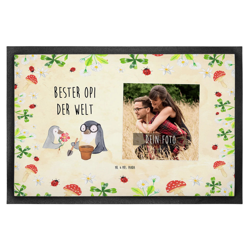 Personalisierte Foto Fußmatte Pinguin Bester Opi der Welt Personalisierte Foto Fußmatte, für, Dankeschön, Geschenk, Schenken, Geburtstag, Geburtstagsgeschenk, Geschenkidee, Danke, Bedanken, Mitbringsel, Freude machen, Geschenktipp, Oppi, Neffe, Grossvater, Oppa, Bester, Opi. Großpapa, Opa, Großvater, Nichte, Kleinigkeit, Großeltern
