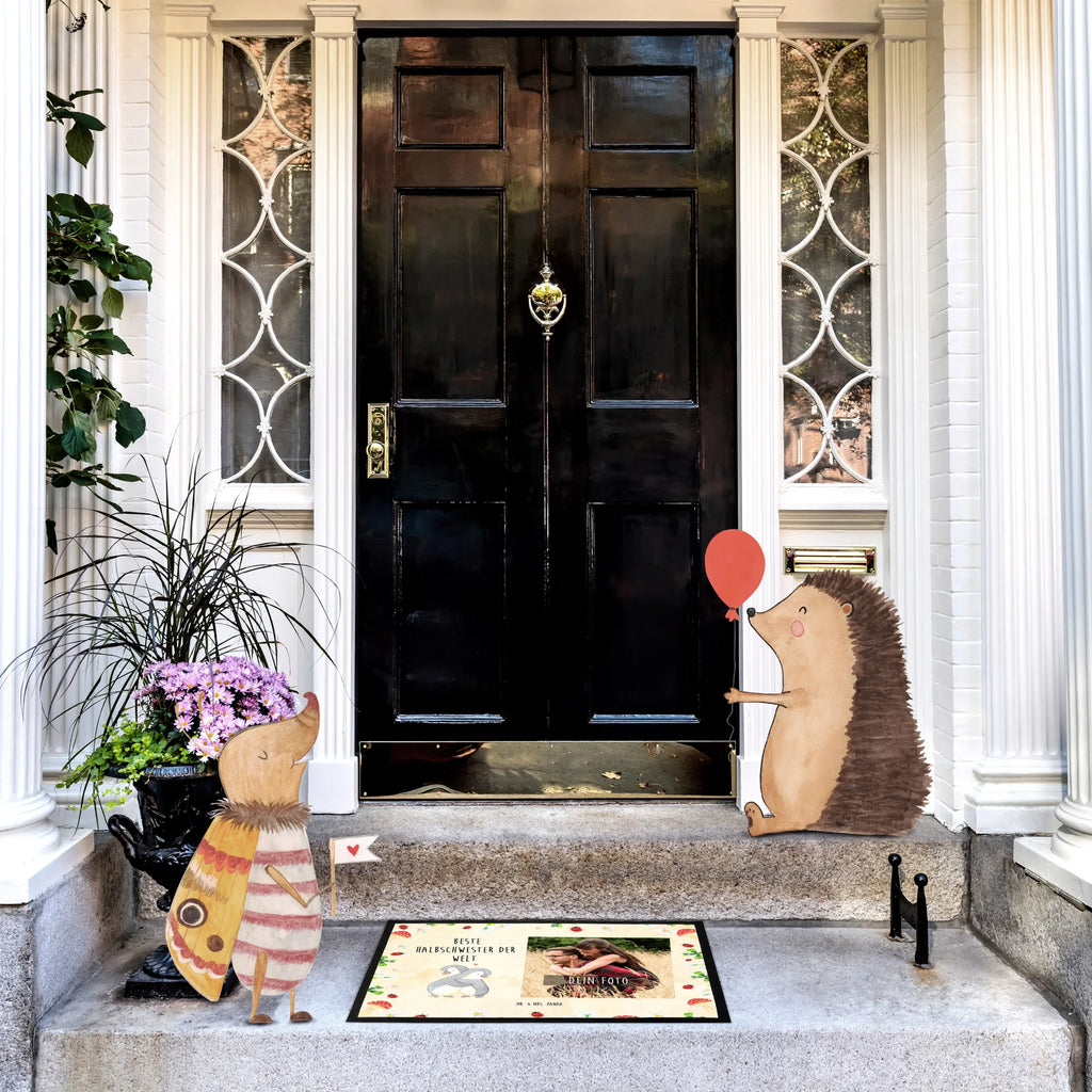 Personalized Photo Doormat penguin Best Half Sister in the World Personalisierte Foto Fußmatte, für, Dankeschön, Geschenk, Schenken, Geburtstag, Geburtstagsgeschenk, Geschenkidee, Danke, Bedanken, Mitbringsel, Freude machen, Geschenktipp, Kleinigkeit, Stiefschwester, Stiefgeschwister, Schwesterherz, Kinder, Sister, Liebe, Tochter, Halbschwester, Familie, Schwestern, Beste, Schwester, Geschwister