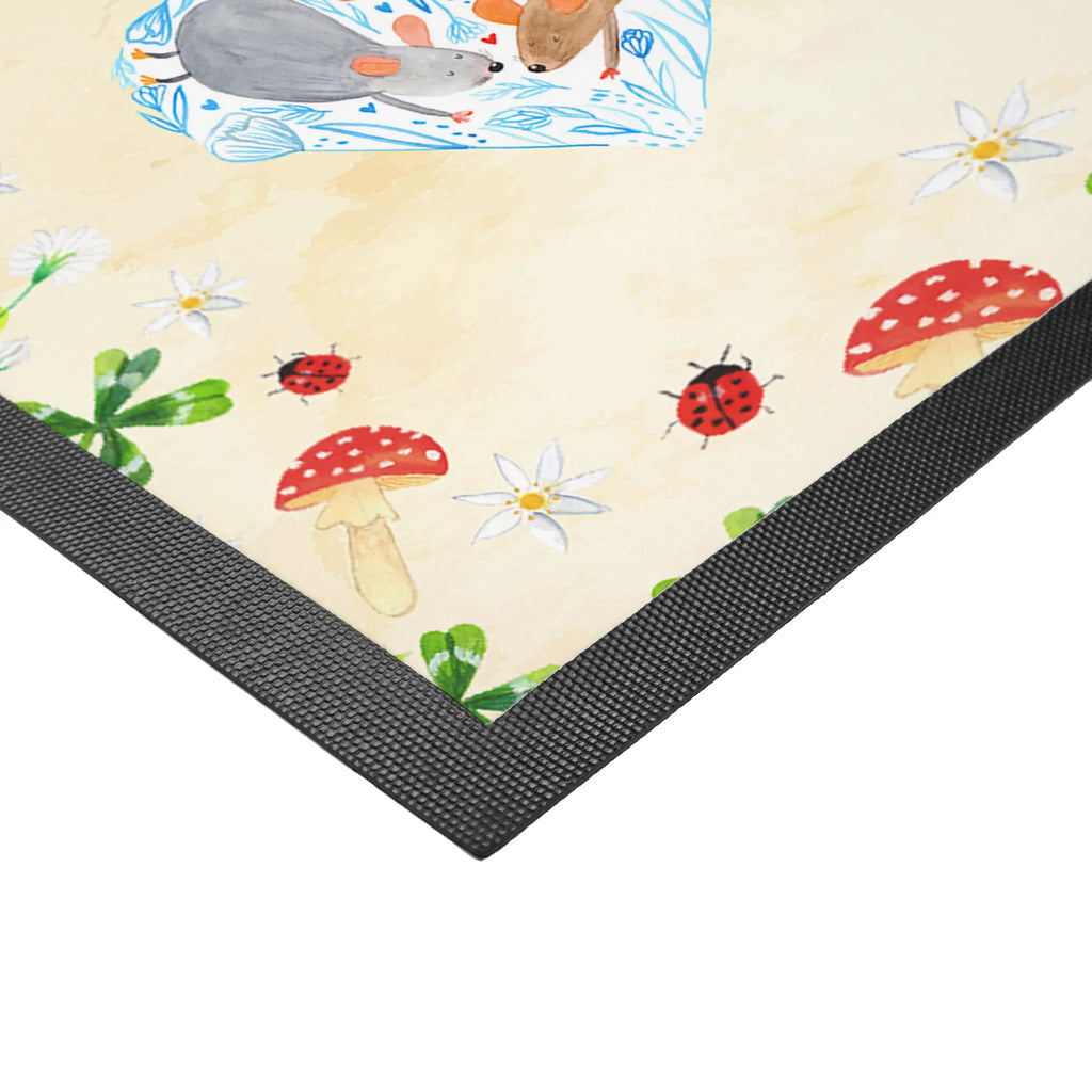 Personalisierte Foto Fußmatte Mäuse Herz Personalisierte Foto Fußmatte, Liebe, Partner, Freund, Freundin, Ehemann, Ehefrau, Heiraten, Verlobung, Heiratsantrag, Liebesgeschenk, Jahrestag, Hocheitstag, Mäuse, Geschenk für zwei, Liebesbotschaft, Maus, Love, Lieblingsmensch, Gemeinsamkeit, Hochzeit, Liebesbeweis