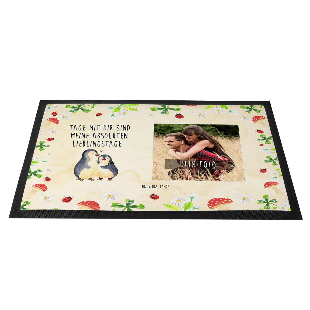 Personalized Photo Doormat Penguin embrace Personalisierte Foto Fußmatte, Pinguin, Liebe, Liebespaar, Liebesbeweis, Liebesgeschenk, Verlobung, Jahrestag, Hochzeitstag, Hochzeit, Hochzeitsgeschenk