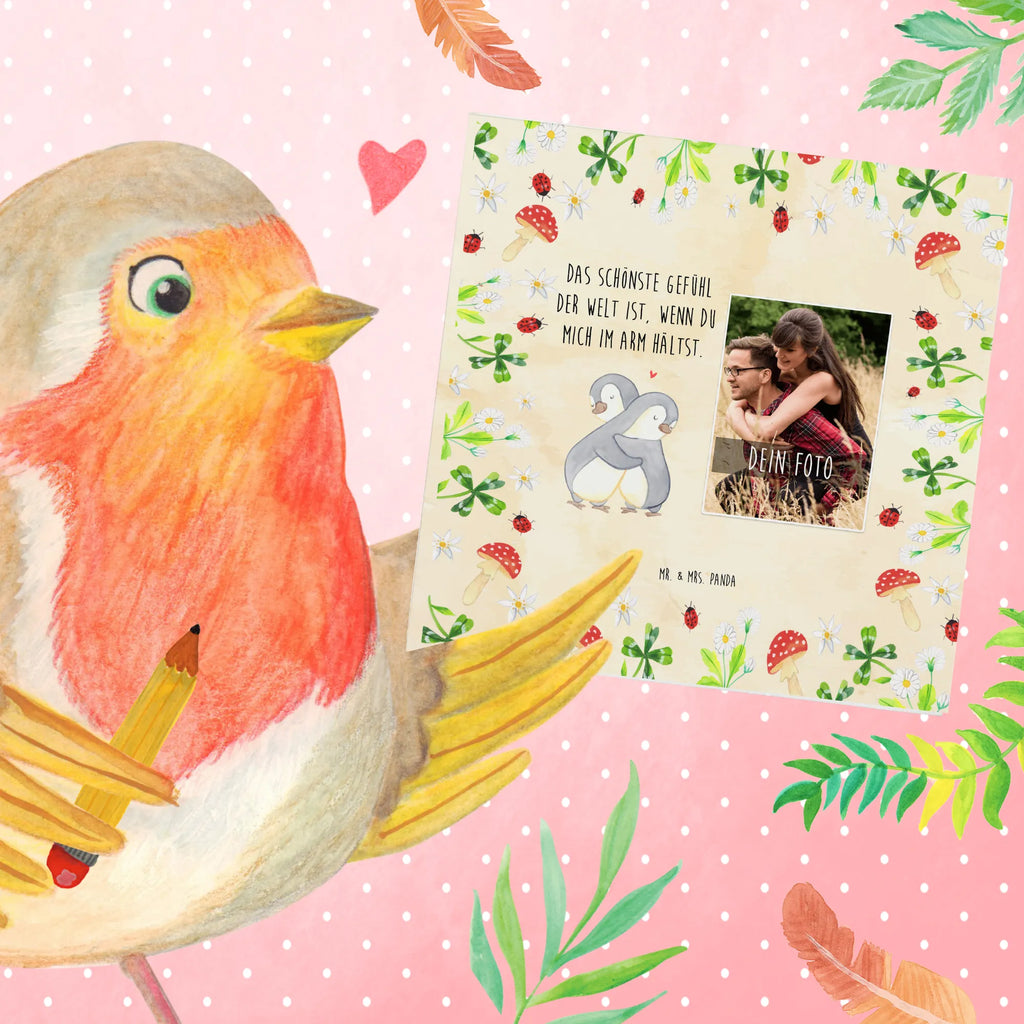 Personalisierte Foto Deluxe Karte Pinguine Kuscheln Personalisierte Foto Grußkarte, Liebe, Partner, Freund, Freundin, Ehemann, Ehefrau, Heiraten, Verlobung, Heiratsantrag, Liebesgeschenk, Jahrestag, Hocheitstag, Geschenk für Partner, Geschenk für Freundin, Hochzeitstag, für Männer, Geschenk für Frauen, Valentinstag, Liebesbeweis, Mitbringsel, für Ehemann