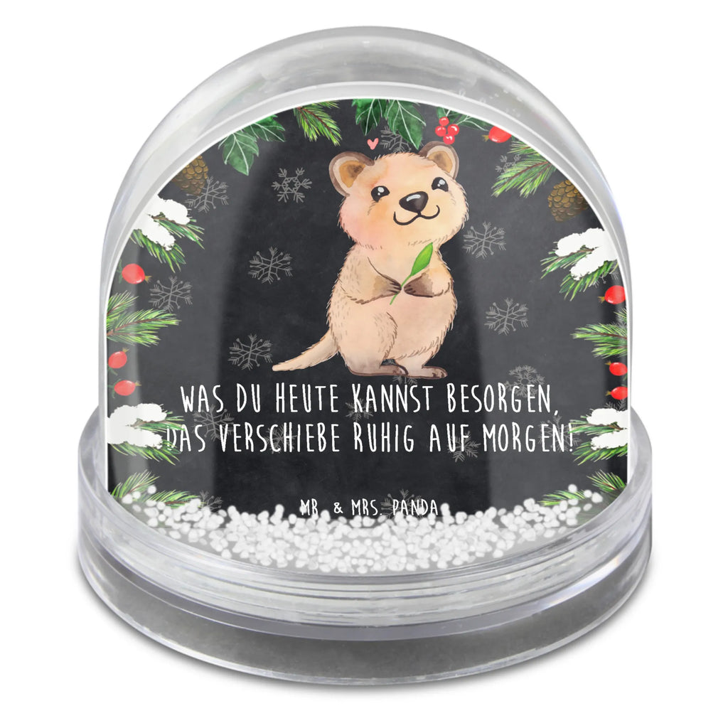 Snow globe Quokka Happy Schneekugel Nostalgisch, XXL Schneekugel, Schneekugel Mit Motiv, Schneekugel Für Erwachsene, Schneekugel Mit Schneemann, Schneekugel Für Weihnachten, Weihnachtskugel, Schneekugel Klassisch, Mini Schneekugel, Schneekugel Aus Kunststoff, Schüttelkugel, Schneekugeln, Schneekugel Mit Engel, Schneekugel Für Deko, Deko Schneekugel, Glaskugel Mit Schnee, Schneekugel Romantisch, Schneekugel Mit Spieluhr, Schneekugel Aus Glas, Schneekugel Mit Schnee-Effekt, Schneekugel Mit Herz, Schneekugel Mit Stadtmotiv, Schneekugel Für Advent, Schneekugel Mit Haus, Schneekugel Mit Tiermotiv, Schneekugel Für Kinder, Schneekugel Mit Musik, Winterdeko Kugel, Schneekugel Mit Glitzer, Schneekugel Mit Weihnachtsmann, Schneekugel Klein, Winterkugel, Schneekugel Groß, Schneekugel Als Geschenk, Schneekugel Mit Licht, Schneekugel Vintage, Schneekugel Handgemacht, Schneekugel Mit Tannenbaum, Schneekugel Modern, Geschenkidee Schneekugel, Schneekugel Für Sammler, Schneekugel, Schneekugel Weihnachten, Schneekugel Mit Figur, Tiermotive, Gute Laune, lustige Sprüche, Tiere, Niedliches Tier, Verschieben, Lustiger Spruch, Dinge erledigen, Aufschieberitis, Quokka