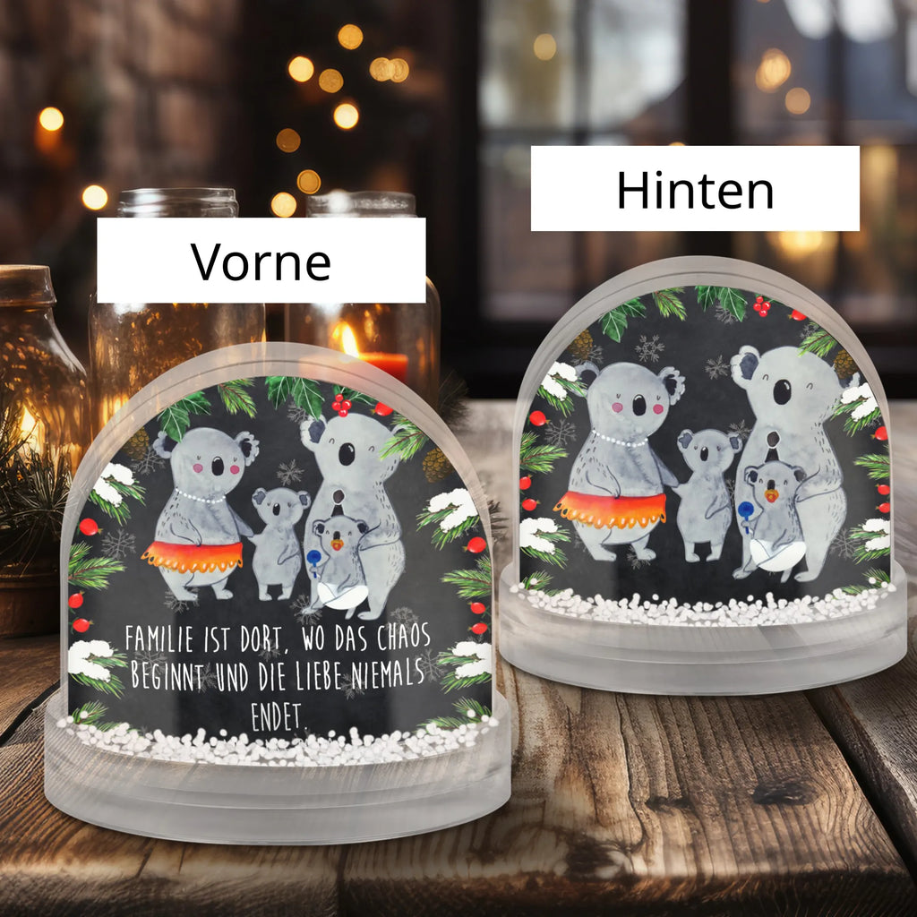 Snow globe Koala Family Schneekugel Vintage, Schneekugel Mit Spieluhr, Schneekugel Aus Glas, Schneekugel Modern, Schneekugel Für Deko, Schneekugel Mit Stadtmotiv, Deko Schneekugel, Schneekugel Groß, Schneekugel Mit Figur, Schneekugel Für Advent, Schneekugel Mit Engel, Schneekugel Mit Herz, Schneekugel Handgemacht, Schneekugel Klein, Geschenkidee Schneekugel, Schneekugel Für Erwachsene, Schneekugel Weihnachten, Schneekugel Für Weihnachten, Weihnachtskugel, Winterdeko Kugel, Schneekugel Mit Schneemann, Schneekugel Mit Weihnachtsmann, Schneekugel Romantisch, XXL Schneekugel, Schneekugel Mit Musik, Glaskugel Mit Schnee, Schneekugel Mit Tiermotiv, Schneekugel Mit Schnee-Effekt, Schneekugel Als Geschenk, Schneekugel Mit Tannenbaum, Schneekugel Mit Licht, Schneekugel Nostalgisch, Winterkugel, Schneekugeln, Schneekugel, Mini Schneekugel, Schneekugel Klassisch, Schneekugel Mit Glitzer, Schneekugel Mit Motiv, Schüttelkugel, Schneekugel Für Kinder, Schneekugel Mit Haus, Schneekugel Für Sammler, Schneekugel Aus Kunststoff, Familie, Vatertag, Muttertag, Bruder, Schwester, Mama, Papa, Oma, Opa, Familienleben, Koalas, Koala, Kinder, Family, Geschwister
