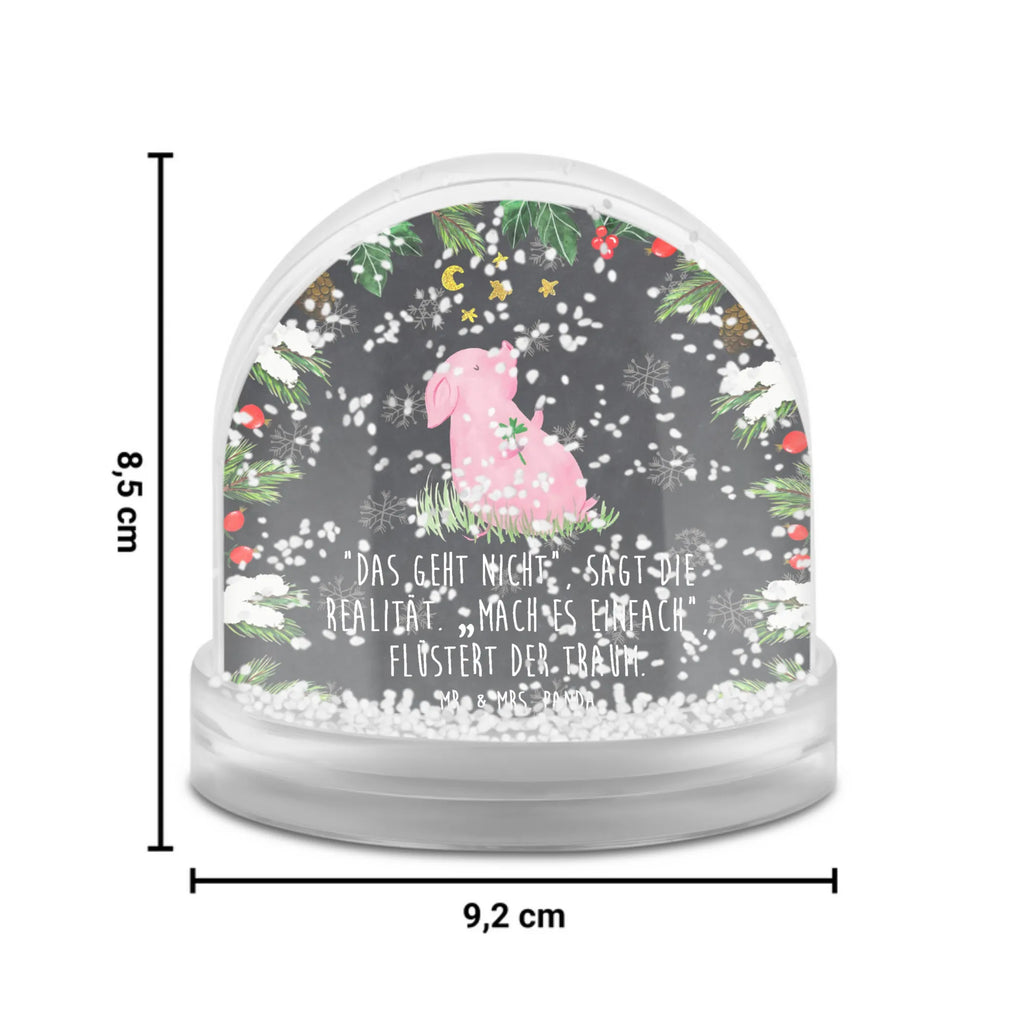 Snow globe Pig Luck Schneekugel Mit Haus, Schneekugel Weihnachten, Geschenkidee Schneekugel, Schneekugel Modern, Schneekugel Klein, Schneekugel Mit Musik, Mini Schneekugel, Deko Schneekugel, Schneekugel Für Weihnachten, Schneekugel Für Deko, Schneekugel Mit Glitzer, Schneekugel Mit Tiermotiv, Schneekugel Romantisch, Schneekugel Mit Licht, Schneekugel Als Geschenk, Schneekugeln, XXL Schneekugel, Schneekugel Mit Schneemann, Schneekugel Vintage, Schneekugel Handgemacht, Schneekugel Mit Herz, Schneekugel Mit Figur, Schneekugel, Schneekugel Mit Spieluhr, Schneekugel Groß, Schneekugel Mit Motiv, Schneekugel Für Advent, Schneekugel Klassisch, Schneekugel Mit Engel, Schneekugel Mit Tannenbaum, Schneekugel Für Sammler, Glaskugel Mit Schnee, Weihnachtskugel, Schüttelkugel, Winterdeko Kugel, Schneekugel Nostalgisch, Winterkugel, Schneekugel Mit Schnee-Effekt, Schneekugel Für Kinder, Schneekugel Mit Weihnachtsmann, Schneekugel Mit Stadtmotiv, Schneekugel Für Erwachsene, Schneekugel Aus Glas, Schneekugel Aus Kunststoff, Tiermotive, Gute Laune, lustige Sprüche, Tiere, Sterne, Glücksschwein. Glück, Schwein, Motivation, Träume, Ziele, Sernchen, Glücksbringer, Schweinchen