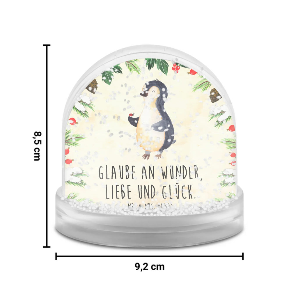 Snow globe Penguin ladybug Schneekugel Mit Schneemann, Schneekugel Mit Figur, Schneekugel Für Weihnachten, Schneekugeln, Schneekugel Mit Musik, Schneekugel Klein, Schneekugel Groß, Schneekugel Modern, Geschenkidee Schneekugel, Schneekugel Als Geschenk, Schneekugel, Schneekugel Mit Haus, Schneekugel Mit Tiermotiv, Schneekugel Vintage, Schneekugel Romantisch, Schneekugel Für Kinder, Schneekugel Weihnachten, Winterdeko Kugel, Schneekugel Mit Engel, Schneekugel Nostalgisch, Mini Schneekugel, Schneekugel Für Advent, Schneekugel Mit Stadtmotiv, Schneekugel Für Deko, Schneekugel Mit Schnee-Effekt, XXL Schneekugel, Schneekugel Handgemacht, Schneekugel Mit Tannenbaum, Glaskugel Mit Schnee, Schneekugel Mit Weihnachtsmann, Schneekugel Mit Spieluhr, Schneekugel Klassisch, Weihnachtskugel, Deko Schneekugel, Winterkugel, Schneekugel Für Sammler, Schneekugel Mit Herz, Schneekugel Mit Glitzer, Schüttelkugel, Schneekugel Mit Motiv, Schneekugel Aus Glas, Schneekugel Mit Licht, Schneekugel Aus Kunststoff, Schneekugel Für Erwachsene, Pinguin, Freude, Liebe, Lebensfreude, Glück, Pinguine, Marienkäfer, Wunder
