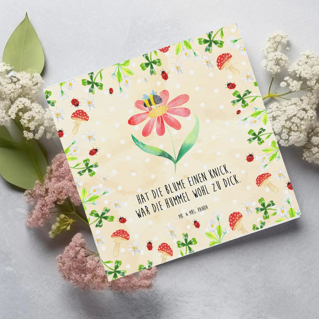 Deluxe Karte Hummel Blume Geburtstagskarte, Glückwunschkarte, Hochwertige Klappkarte, Hochwertige Grußkarte, Klappkarte, Karte, Einladungskarte, Hochzeitskarte, Grußkarte, Tiermotive, Gute Laune, lustige Sprüche, Tiere, Natur, Biene, Hummeln, Feld, Wespe, Flauschig, Blume, Hummel
