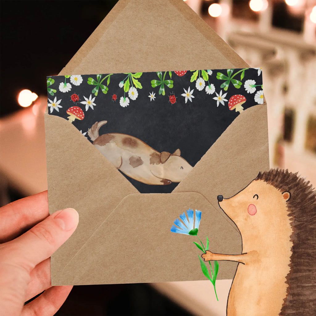 Deluxe Card Dog ladybug Hochzeitskarte, Hochwertige Klappkarte, Hochwertige Grußkarte, Klappkarte, Einladungskarte, Karte, Geburtstagskarte, Glückwunschkarte, Grußkarte, Hund, Hundemotiv, Haustier, Hunderasse, Tierliebhaber, Hundebesitzer, Sprüche, Marienkäfer, Mischlinghund, Hundespruch, Hunde, Mischling