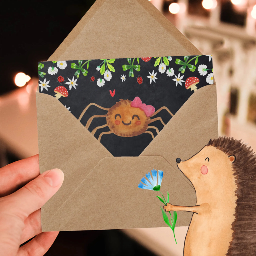 Deluxe Card Spider Agathe Joy Glückwunschkarte, Grußkarte, Hochzeitskarte, Karte, Hochwertige Grußkarte, Klappkarte, Einladungskarte, Hochwertige Klappkarte, Geburtstagskarte, Spinne Agathe, Spinne, Agathe, Videos, Merchandise, Beliebte Spinne, Viral, Viraler Hit, Trend