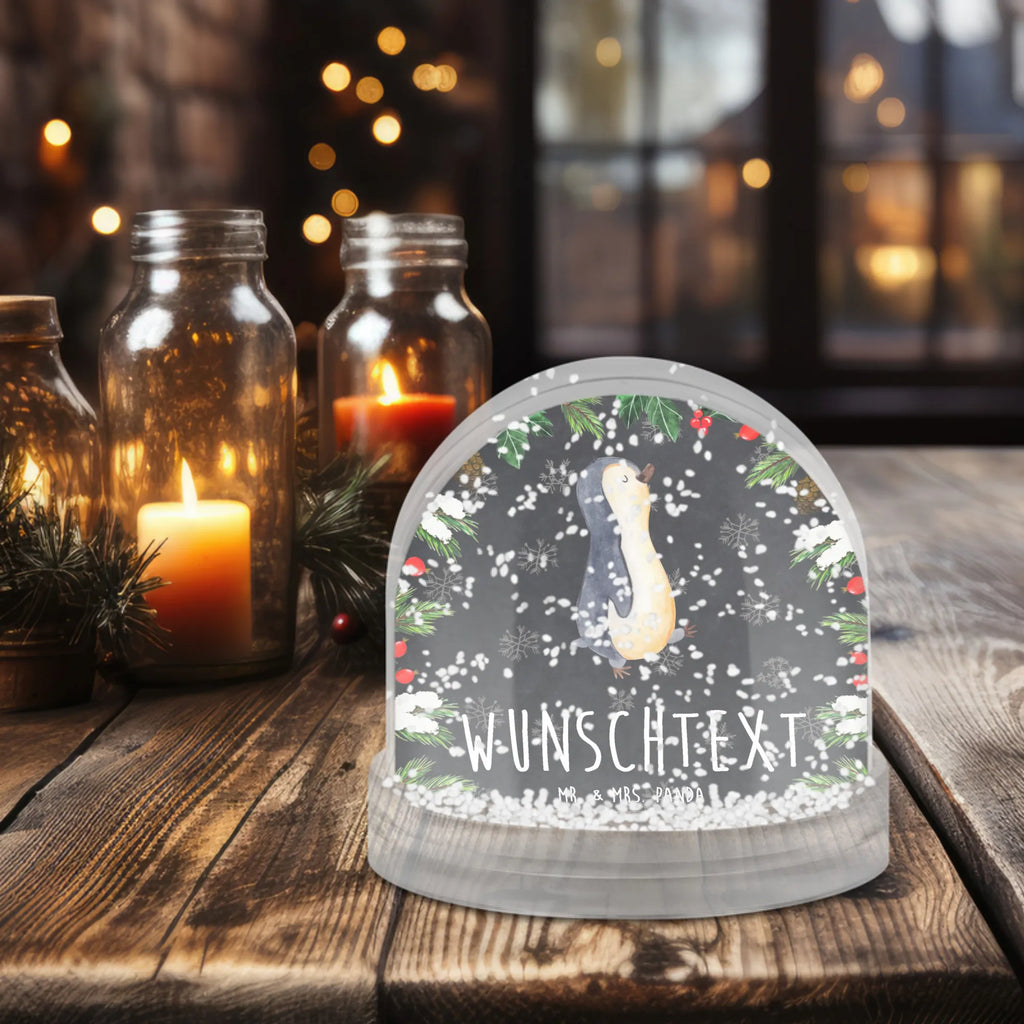 Personalisierte Schneekugel Pinguin marschieren Weihnachtskugel Mit Wunschtext, Schneekugel Mit Gravur, Schneekugel Mit Text, Schneekugel Weihnachten Mit Namen, Schneekugel Mit Stadtmotiv Und Namen, Schneekugel Mit Spruch, Personalisierte Schneekugel, Romantische Schneekugel Mit Wunschtext, Schneekugel Mit Herz Und Namen, Schneekugel Selbst Gestalten, Schneekugel Mit Datum, Schneekugel Mit Liebevollem Text, Schneekugel Mit Tiermotiv Und Wunschtext, Schneekugel Mit Initialen, Schneekugel Mit Namen, Schneekugel Als Geschenk Mit Namen, Schneekugel Für Paare Mit Gravur, Schneekugel Mit Figur Und Gravur, Glaskugel Mit Namen, Geschenkidee Schneekugel Mit Namen, Schneekugel Mit Licht Und Wunschtext, Schneekugel Für Erwachsene Mit Namen, Winterkugel Mit Wunschtext, Klassische Schneekugel Mit Namen, Schneekugel Mit Wunschtext, Schneekugel Für Sammler Personalisiert, Schneekugel Für Kinder Mit Wunschtext, Moderne Schneekugel Mit Text, Schneekugel Mit Spieluhr Und Gravur, Pinguin, Langschläfer, Pinguine, Familie, Frühaufsteher, Schwester, Bruder