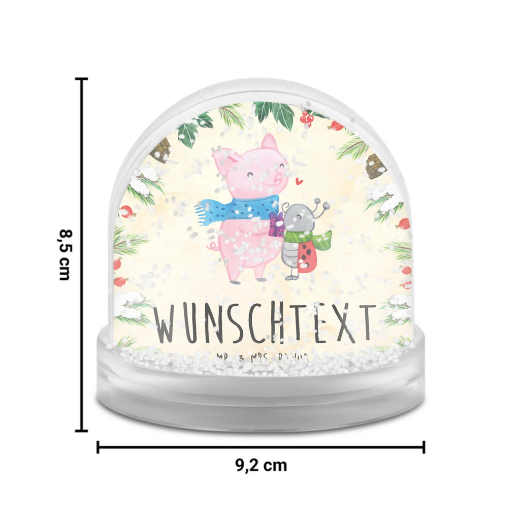 Personalized Snow Globe Glow Pig Snuggle Schneekugel Für Sammler Personalisiert, Romantische Schneekugel Mit Wunschtext, Schneekugel Mit Herz Und Namen, Winterkugel Mit Wunschtext, Schneekugel Mit Gravur, Schneekugel Mit Stadtmotiv Und Namen, Schneekugel Mit Initialen, Schneekugel Für Erwachsene Mit Namen, Schneekugel Als Geschenk Mit Namen, Glaskugel Mit Namen, Schneekugel Mit Spruch, Schneekugel Für Paare Mit Gravur, Weihnachtskugel Mit Wunschtext, Schneekugel Mit Figur Und Gravur, Klassische Schneekugel Mit Namen, Schneekugel Mit Datum, Schneekugel Mit Text, Schneekugel Mit Wunschtext, Personalisierte Schneekugel, Schneekugel Für Kinder Mit Wunschtext, Schneekugel Mit Spieluhr Und Gravur, Geschenkidee Schneekugel Mit Namen, Schneekugel Mit Liebevollem Text, Moderne Schneekugel Mit Text, Schneekugel Selbst Gestalten, Schneekugel Mit Namen, Schneekugel Weihnachten Mit Namen, Schneekugel Mit Licht Und Wunschtext, Schneekugel Mit Tiermotiv Und Wunschtext, Winter, Weihnachten, Weihnachtsdeko, Nikolaus, Advent, Heiligabend, Wintermotiv, Süßer Marienkäfer gibt Geschenk, Smörle der stolze Marienkäfer, Herzliches Marienkäfer Motiv, Romantische Geschenkidee Glühwein, Winterlicher Glühwein Spruch, Kreatives Glühschwein Design, Handgezeichnetes Glühschwein, Glühwein Liebhaber Geschenk, Glühwein ist köstlich Spruch, Marienkäfer in Winterkleidung