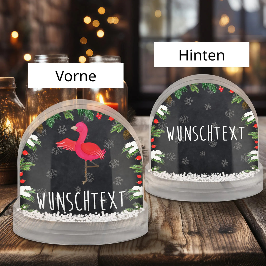 Personalisierte Schneekugel Flamingo Yoga Winterkugel Mit Wunschtext, Schneekugel Mit Wunschtext, Schneekugel Mit Spruch, Glaskugel Mit Namen, Schneekugel Mit Initialen, Schneekugel Mit Gravur, Schneekugel Mit Stadtmotiv Und Namen, Schneekugel Für Sammler Personalisiert, Schneekugel Als Geschenk Mit Namen, Personalisierte Schneekugel, Schneekugel Mit Spieluhr Und Gravur, Schneekugel Mit Herz Und Namen, Schneekugel Weihnachten Mit Namen, Schneekugel Mit Figur Und Gravur, Schneekugel Selbst Gestalten, Schneekugel Mit Datum, Schneekugel Mit Text, Weihnachtskugel Mit Wunschtext, Klassische Schneekugel Mit Namen, Schneekugel Mit Namen, Moderne Schneekugel Mit Text, Geschenkidee Schneekugel Mit Namen, Schneekugel Für Paare Mit Gravur, Schneekugel Mit Liebevollem Text, Schneekugel Für Kinder Mit Wunschtext, Schneekugel Für Erwachsene Mit Namen, Schneekugel Mit Tiermotiv Und Wunschtext, Romantische Schneekugel Mit Wunschtext, Schneekugel Mit Licht Und Wunschtext, Flamingo, Yoga-Übung, Aufregen, Vogel, Yoga, Tiefenentspannung, Namaste, Achtsamkeit, Ärger, Entspannung
