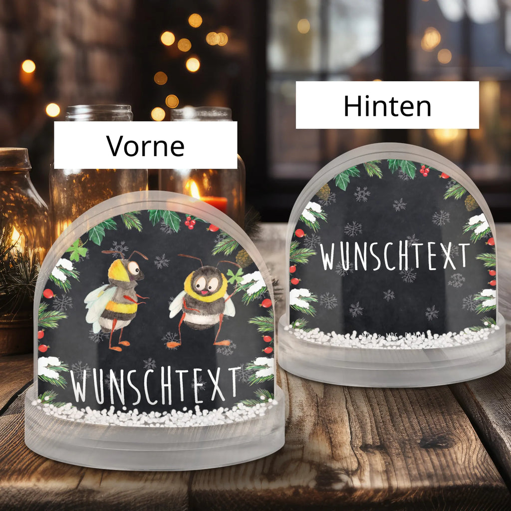 Personalisierte Schneekugel Hummeln Kleeblatt Schneekugel Für Paare Mit Gravur, Schneekugel Mit Figur Und Gravur, Schneekugel Mit Text, Schneekugel Mit Spieluhr Und Gravur, Schneekugel Weihnachten Mit Namen, Schneekugel Mit Namen, Schneekugel Mit Stadtmotiv Und Namen, Schneekugel Mit Gravur, Schneekugel Mit Wunschtext, Schneekugel Mit Herz Und Namen, Glaskugel Mit Namen, Schneekugel Mit Tiermotiv Und Wunschtext, Schneekugel Mit Initialen, Schneekugel Selbst Gestalten, Schneekugel Mit Datum, Schneekugel Mit Liebevollem Text, Klassische Schneekugel Mit Namen, Moderne Schneekugel Mit Text, Personalisierte Schneekugel, Romantische Schneekugel Mit Wunschtext, Schneekugel Für Erwachsene Mit Namen, Weihnachtskugel Mit Wunschtext, Winterkugel Mit Wunschtext, Geschenkidee Schneekugel Mit Namen, Schneekugel Als Geschenk Mit Namen, Schneekugel Für Kinder Mit Wunschtext, Schneekugel Mit Licht Und Wunschtext, Schneekugel Mit Spruch, Schneekugel Für Sammler Personalisiert, Tiermotive, Gute Laune, lustige Sprüche, Tiere, Hummel, glücklich sein, Biene, Biene Deko, glücklich werden, Spruch schön, Spruch positiv, Spruch fröhlich