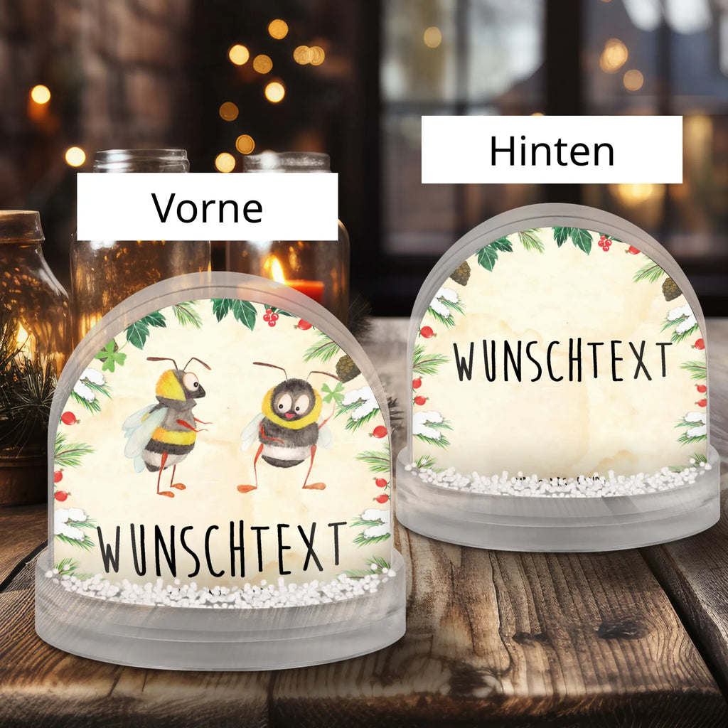 Personalisierte Schneekugel Hummeln Kleeblatt Schneekugel Für Paare Mit Gravur, Schneekugel Mit Figur Und Gravur, Schneekugel Mit Text, Schneekugel Mit Spieluhr Und Gravur, Schneekugel Weihnachten Mit Namen, Schneekugel Mit Namen, Schneekugel Mit Stadtmotiv Und Namen, Schneekugel Mit Gravur, Schneekugel Mit Wunschtext, Schneekugel Mit Herz Und Namen, Glaskugel Mit Namen, Schneekugel Mit Tiermotiv Und Wunschtext, Schneekugel Mit Initialen, Schneekugel Selbst Gestalten, Schneekugel Mit Datum, Schneekugel Mit Liebevollem Text, Klassische Schneekugel Mit Namen, Moderne Schneekugel Mit Text, Personalisierte Schneekugel, Romantische Schneekugel Mit Wunschtext, Schneekugel Für Erwachsene Mit Namen, Weihnachtskugel Mit Wunschtext, Winterkugel Mit Wunschtext, Geschenkidee Schneekugel Mit Namen, Schneekugel Als Geschenk Mit Namen, Schneekugel Für Kinder Mit Wunschtext, Schneekugel Mit Licht Und Wunschtext, Schneekugel Mit Spruch, Schneekugel Für Sammler Personalisiert, Tiermotive, Gute Laune, lustige Sprüche, Tiere, Hummel, glücklich sein, Biene, Biene Deko, glücklich werden, Spruch schön, Spruch positiv, Spruch fröhlich