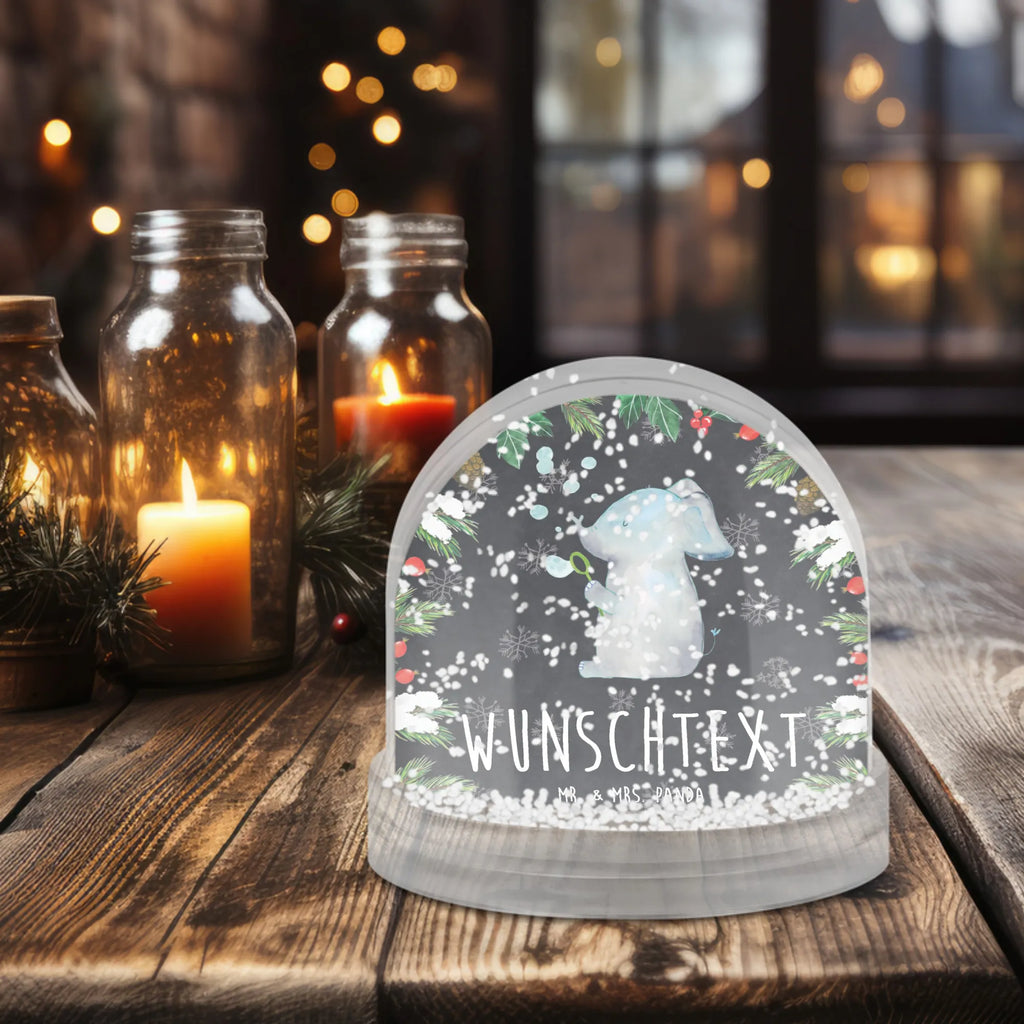 Personalisierte Schneekugel Elefant Seifenblasen Schneekugel Mit Spieluhr Und Gravur, Klassische Schneekugel Mit Namen, Schneekugel Mit Spruch, Romantische Schneekugel Mit Wunschtext, Schneekugel Weihnachten Mit Namen, Glaskugel Mit Namen, Schneekugel Selbst Gestalten, Schneekugel Mit Liebevollem Text, Schneekugel Mit Datum, Schneekugel Für Erwachsene Mit Namen, Moderne Schneekugel Mit Text, Schneekugel Mit Herz Und Namen, Schneekugel Mit Initialen, Winterkugel Mit Wunschtext, Schneekugel Mit Tiermotiv Und Wunschtext, Schneekugel Für Kinder Mit Wunschtext, Personalisierte Schneekugel, Schneekugel Für Paare Mit Gravur, Schneekugel Mit Figur Und Gravur, Schneekugel Für Sammler Personalisiert, Schneekugel Mit Gravur, Weihnachtskugel Mit Wunschtext, Schneekugel Als Geschenk Mit Namen, Schneekugel Mit Licht Und Wunschtext, Geschenkidee Schneekugel Mit Namen, Schneekugel Mit Namen, Schneekugel Mit Wunschtext, Schneekugel Mit Stadtmotiv Und Namen, Schneekugel Mit Text, Tiermotive, Gute Laune, lustige Sprüche, Tiere, Liebe, Heimat, Liebesspruch, Rüsseltier, Seifenblasen, Elefanten, Liebesbeweis, Elefant, Gefühl. Daheim, Dickhäuter
