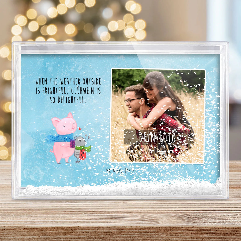 Shake Frame with Photo Glow Pig Snuggle Fotogeschenk, Schüttelrahmen mit Foto, Bilderrahmen mit Foto, Fotogeschenke, Rahmen mit Foto, Orginalles Fotogeschenk, Winter, Weihnachten, Weihnachtsdeko, Nikolaus, Advent, Heiligabend, Wintermotiv, Glühwein Liebhaber Geschenk, Handgezeichnetes Glühschwein, Herzliches Marienkäfer Motiv, Süßer Marienkäfer gibt Geschenk, Romantische Geschenkidee Glühwein, Kreatives Glühschwein Design, Smörle der stolze Marienkäfer, Glühwein ist köstlich Spruch, Winterlicher Glühwein Spruch, Marienkäfer in Winterkleidung