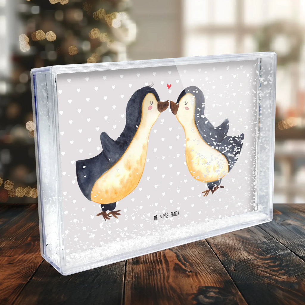 shake frame penguins kiss Liebe, Partner, Freund, Freundin, Ehemann, Ehefrau, Heiraten, Verlobung, Heiratsantrag, Liebesgeschenk, Jahrestag, Hocheitstag, Valentinstag, Mitbringsel, Geschenk für Frauen, für Ehemann, Geschenk für Partner, Hochzeitstag, für Männer, Liebesbeweis, Geschenk für Freundin