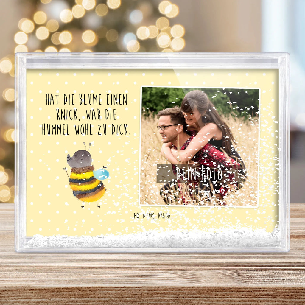Schüttelrahmen mit Foto Hummel flauschig Schüttelrahmen mit Foto, Orginalles Fotogeschenk, Bilderrahmen mit Foto, Rahmen mit Foto, Fotogeschenke, Fotogeschenk, Tiermotive, Gute Laune, lustige Sprüche, Tiere, Hummel, Biene, Flauschig, Blume, Natur