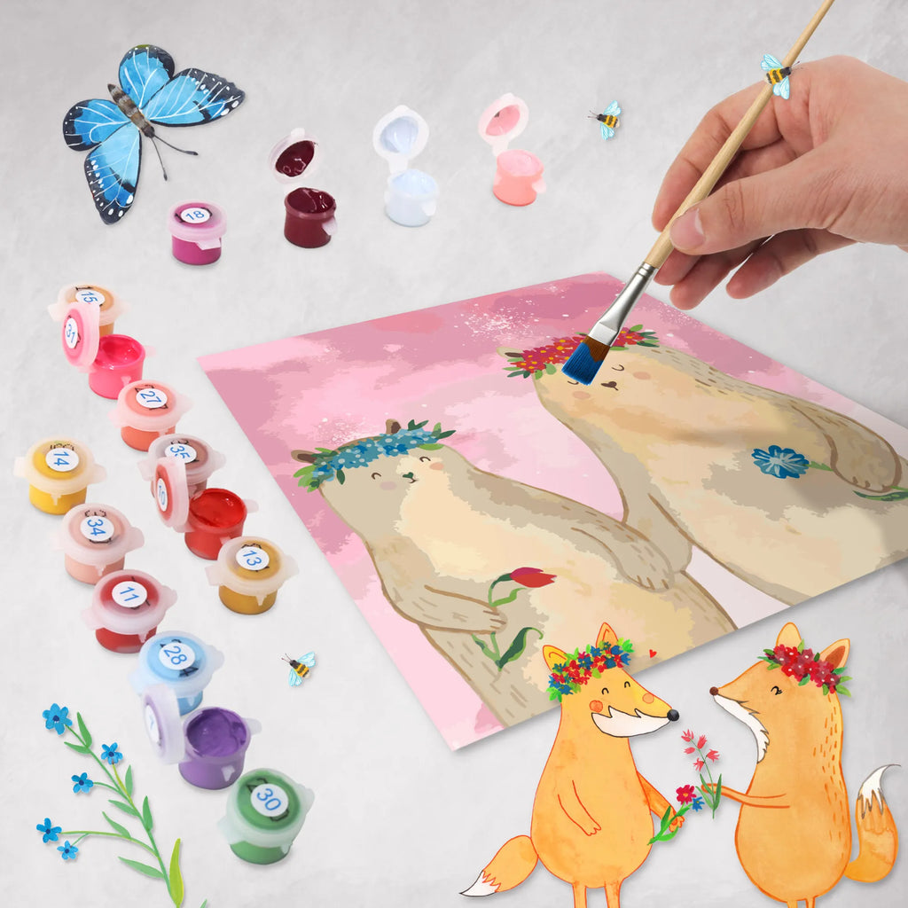 Malen nach Zahlen Bären mit Blumenkranz Motiv DIY, Malen, Ausmalbild, Künstler, Baseln, Kreativität, Malen nach Zahlen, Kunstwerk, Bastelidee, Familie, Vatertag, Muttertag, Bruder, Schwester, Mama, Papa, Oma, Opa, Tochter, weltbeste Mama, Bären, Kind, Lieblingsmama, Mutti, Lieblingsmensch, Töchter, beste Mutter, Kinder, Geschenk Mama. Muttertag, Vorbild, Mami, Bär, Mutter, Family