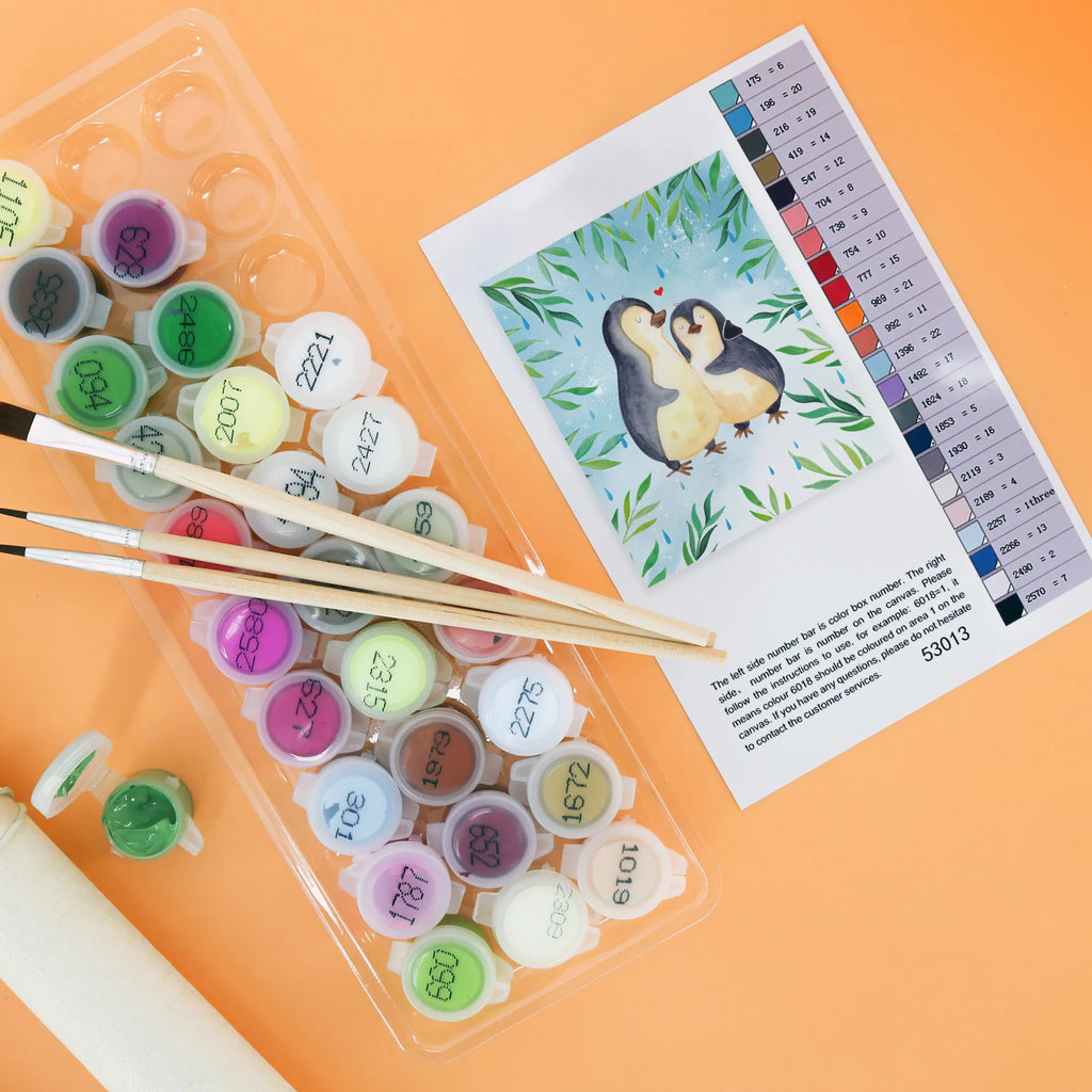 Paint by Numbers Penguin embrace DIY, Malen, Künstler, Malen nach Zahlen, Kreativität, Kunstwerk, Baseln, Bastelidee, Ausmalbild, Pinguin, Liebesbeweis, Verlobung, Liebesgeschenk, Hochzeit, Liebespaar, Liebe, Hochzeitstag, Hochzeitsgeschenk, Jahrestag