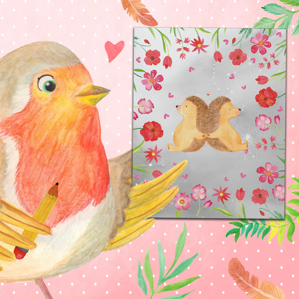 Malowanie według numerów Jeże trzymające się za łapki Malen, Kreativität, DIY, Künstler, Malen nach Zahlen, Ausmalbild, Bastelidee, Kunstwerk, Baseln, Liebe, Partner, Freund, Freundin, Ehemann, Ehefrau, Heiraten, Verlobung, Heiratsantrag, Liebesgeschenk, Jahrestag, Hocheitstag, Hochzeit, Liebesbotschaft, Gemeinsamkeit, Lieblingsmensch, Liebesbeweis, Igelliebe, große Liebe, Geschenk für zwei, Igel, Hand in Hand, Love