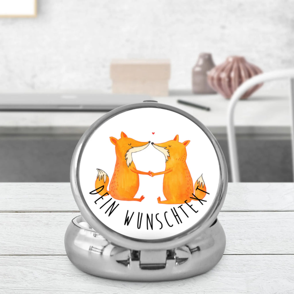 Personalisierte Pillendose Füchse Liebe Personalisierte Tablettenbox, Personalisierter Tablettenorganizer, Personalisierte Dose, Pillen, Tabletten, Personalisierte Pillendose, Pillendose mit Wunschnamen, Personalisierte Pillenorganizer, Personalisierte Pillendose klein, Fuchs, Verlobte, Ehe, Freundin, Freund, Liebe, Fox, Ehemann, Liebespaar, Liebesbeweis, Füchse, Partner, Ehefrau, Paar
