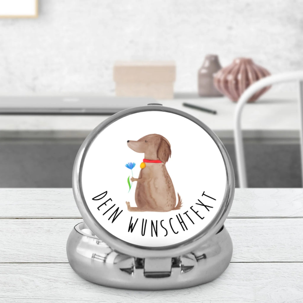 Personalisierte Pillendose Hund Blume Personalisierte Pillendose, Pillen, Tabletten, Personalisierte Dose, Personalisierte Pillenorganizer, Personalisierte Pillendose klein, Personalisierter Tablettenorganizer, Pillendose mit Wunschnamen, Personalisierte Tablettenbox, Hund, Hundemotiv, Haustier, Hunderasse, Tierliebhaber, Hundebesitzer, Sprüche, Hunde, Frauchen, Hundeliebe