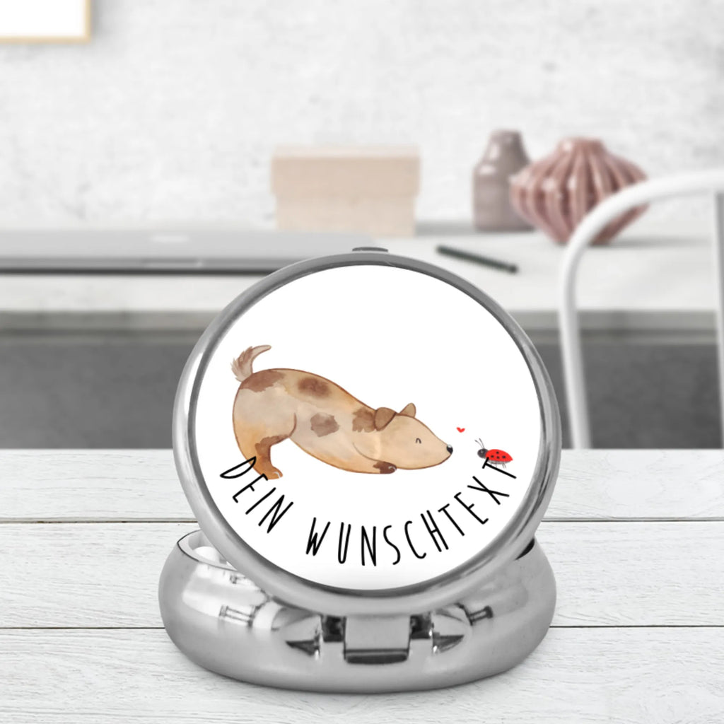 Personalisierte Pillendose Hund Marienkäfer Personalisierte Tablettenbox, Personalisierter Tablettenorganizer, Pillen, Personalisierte Pillenorganizer, Tabletten, Personalisierte Dose, Pillendose mit Wunschnamen, Personalisierte Pillendose klein, Personalisierte Pillendose, Hund, Hundemotiv, Haustier, Hunderasse, Tierliebhaber, Hundebesitzer, Sprüche, Mischling, Hunde, Marienkäfer, Mischlinghund, Hundespruch