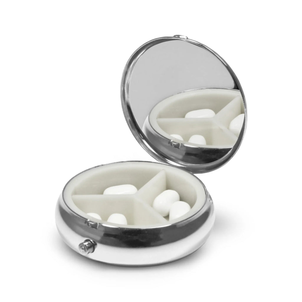 Personalisierte Pillendose Pinguin Pommes Pillen, Personalisierte Tablettenbox, Personalisierte Pillendose klein, Personalisierte Dose, Personalisierter Tablettenorganizer, Pillendose mit Wunschnamen, Personalisierte Pillenorganizer, Tabletten, Personalisierte Pillendose, Liebe, Partner, Freund, Freundin, Ehemann, Ehefrau, Heiraten, Verlobung, Heiratsantrag, Liebesgeschenk, Jahrestag, Hocheitstag, Mitbringsel, Hochzeitstag, Geschenk für Partner, für Ehemann, für Männer, Liebesbeweis, Valentinstag, Geschenk für Freundin, Geschenk für Frauen