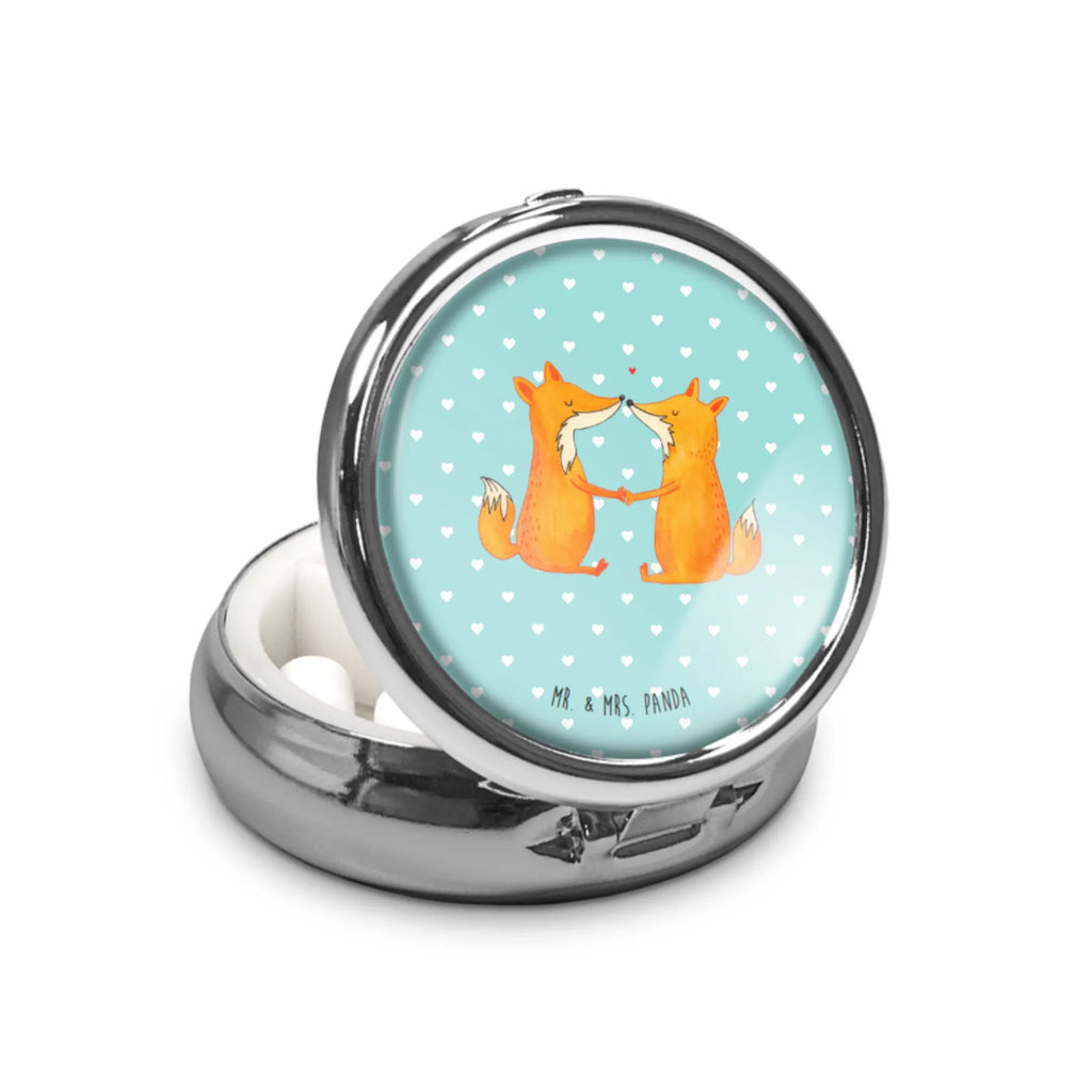 Pillendose Füchse Liebe Pillenorganizer, Tabletten, Tablettenbox, Pillen, Dose, Tablettenorganizer, Pillendose, Pillendose klein, Fuchs, Paar, Freund, Liebe, Ehe, Fox, Füchse, Freundin, Ehemann, Verlobte, Liebesbeweis, Liebespaar, Ehefrau, Partner