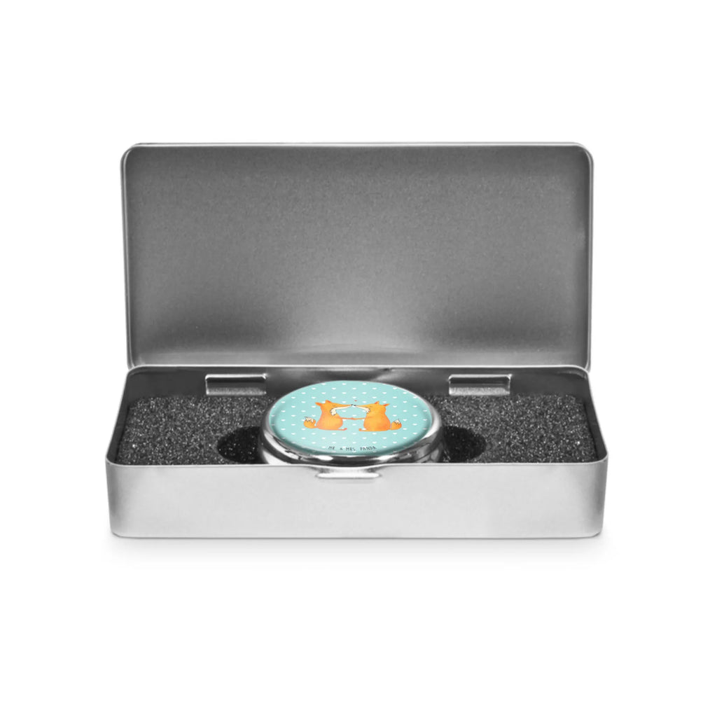 Pillendose Füchse Liebe Pillenorganizer, Tabletten, Tablettenbox, Pillen, Dose, Tablettenorganizer, Pillendose, Pillendose klein, Fuchs, Paar, Freund, Liebe, Ehe, Fox, Füchse, Freundin, Ehemann, Verlobte, Liebesbeweis, Liebespaar, Ehefrau, Partner