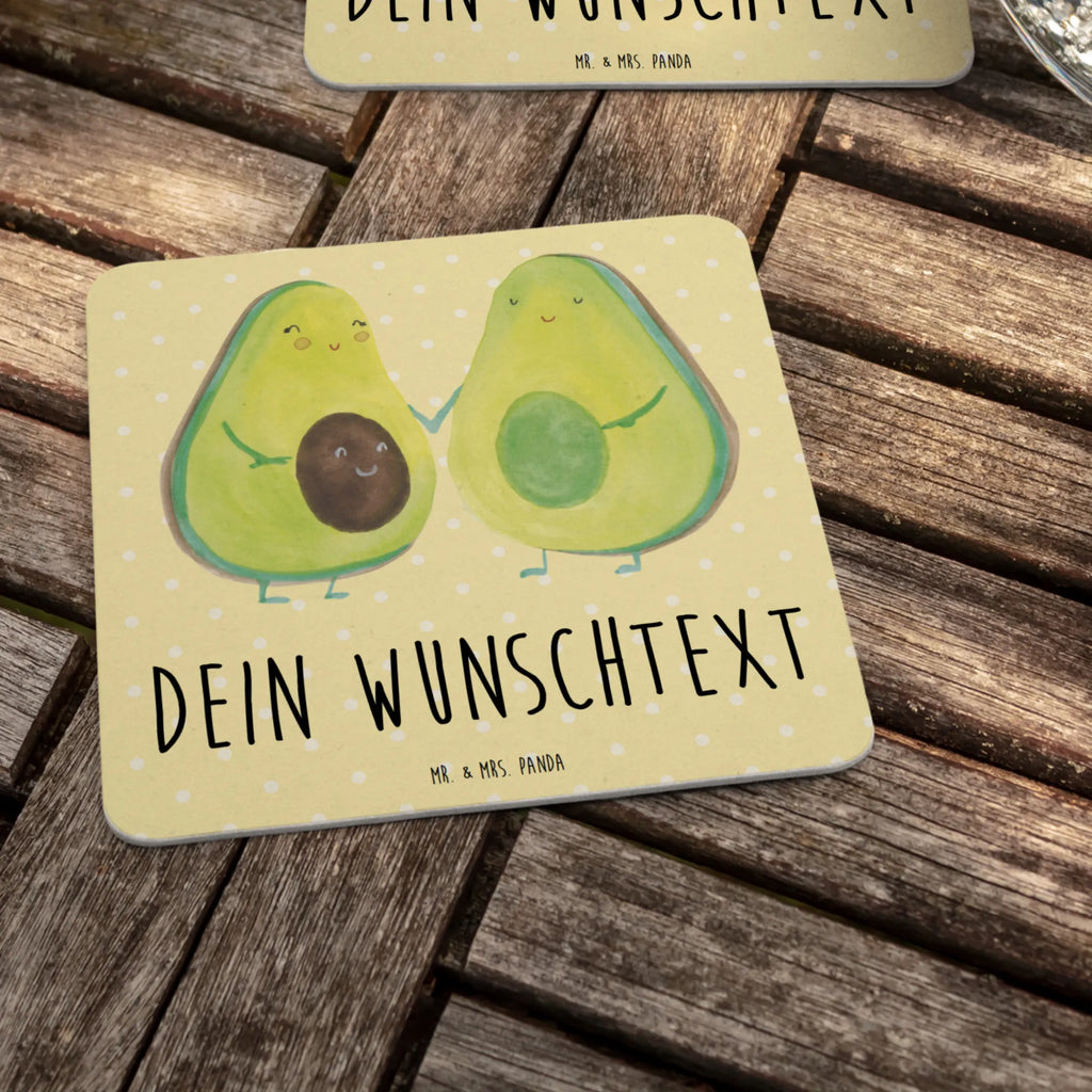 Personalisierter Bierdeckel Avocado Pärchen Personalisierter Bierdeckel, Bierdeckel personalisiert, Bierdeckel mit Namen, Tischdeko personalisiert, Gastgeschenk Hochzeit mit Namen, Avocado, Veggie, Vegan, Gesund, Babyshower, Kinder, Avocuddle, Schwangerschaft, Avocados, Geburt, Familie, Hochzeit, Babyparty, Liebe