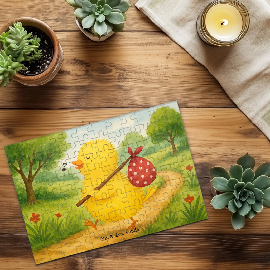 Puzzle chick wander Design Puzzle, Ostern, Osterhase, Ostergeschenke, Osternest, Osterdeko, Geschenke zu Ostern, Ostern Geschenk, Ostergeschenke Kinder, Ostern Kinder, Küken, Osterei, Ostereier, Ei, Frühlingsgefühle, Freude, Grüße, liebe Grüße, Frohe Ostern, Ostergrüße, Flausen, Wunder, Reisen, Weltenbummler, Zeit, Zeitmanagement, Backpacker