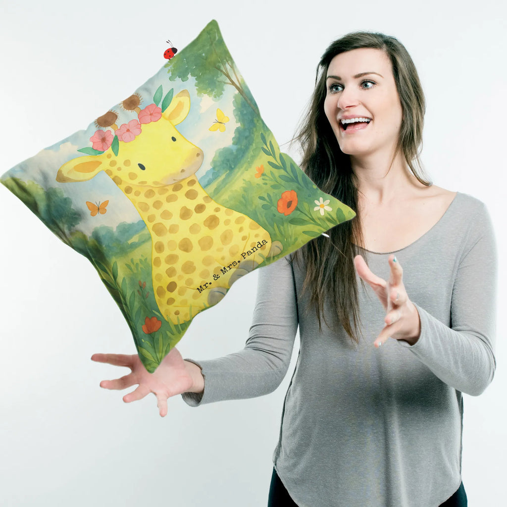 Cushion giraffe flower wreath Design Sofakissen, sofakissen, Sofakissen 40x40, Kissen, Motivkissen, sitzkissen, Kissenhülle 40x40, Kissen 40x40 Waschbar, Kissenhülle, Kissen 40x40, Kopfkissen, Kissenbezüge, Kopfkissen 40x40, Kissenbezug 40x40, Dekokissen, Zierkissen, Couchkissen, Dekokissen Sofa, Dekokissen 40x40, Afrika, Wildtiere, Giraffe, Blumenkranz, Selbstliebe, Abenteurer, Freundin