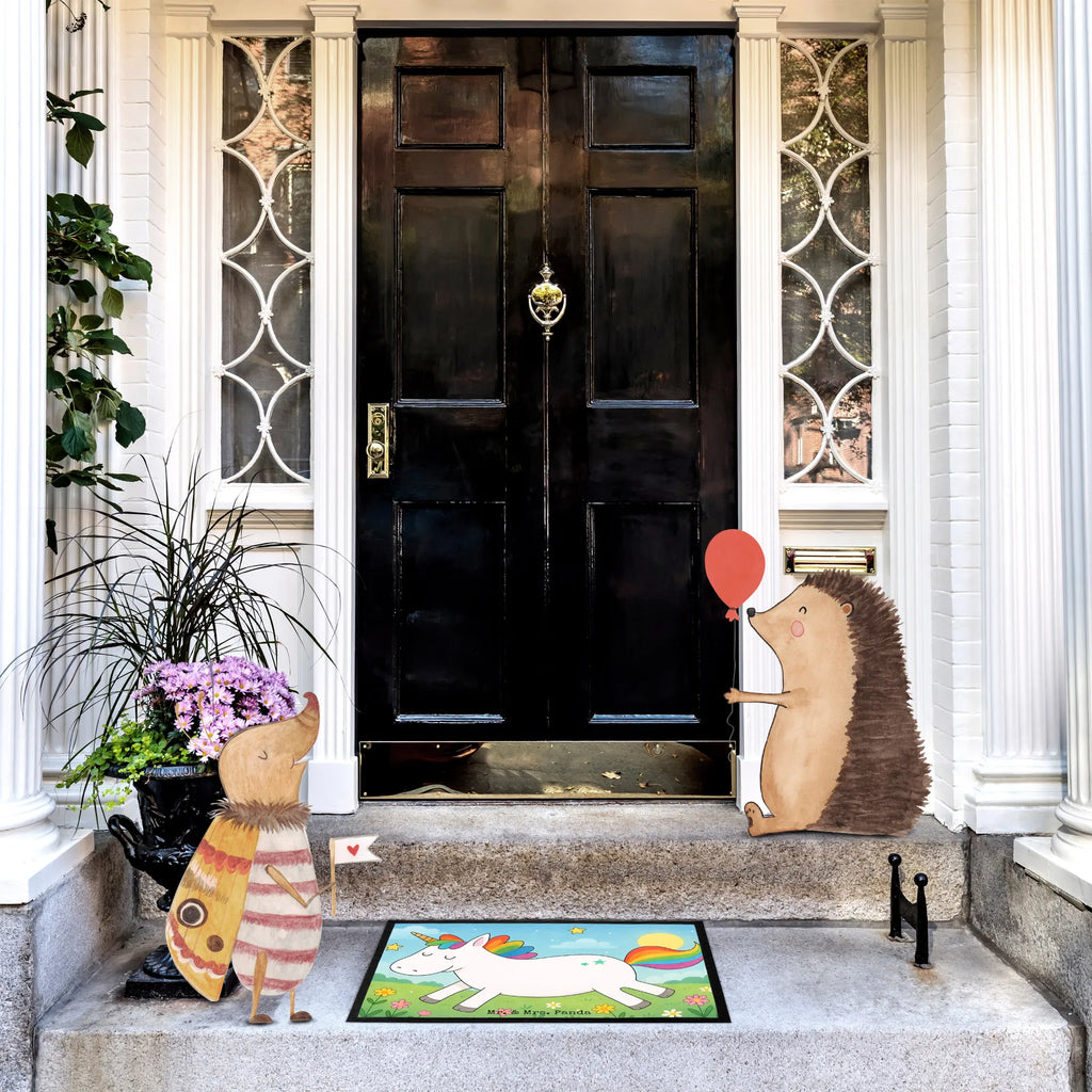 Fußmatte Einhorn Happy Design Fußmatte outdoor, Gummi Matte, Haustürmatte, Fußabtreter außen, Fussmatten online, Fußmatten, Fußmatte waschbar, Sauberlaufmatte, Schmutzfangmatte, Fußabstreifer, Fussmatten, Fußmatte innen, Fußabstreifer außen, Schmutzmatte, Fußabtreter, Gummimatte, Motivfußmatte, Fußmatte außen, Türmatte, Eingangsteppich, Fußmatte außen wetterfest, Türvorleger, Schmutzfangteppich, Vorleger, Matte, Schmutzfänger, Schmutzfangmatte waschbar, Einhorn, Einhörner, Einhorn Deko, Unicorn, witzig, Freude, fröhlich, Lebensfreude, glücklich, Lachen, Spaß, Lächeln, spannend