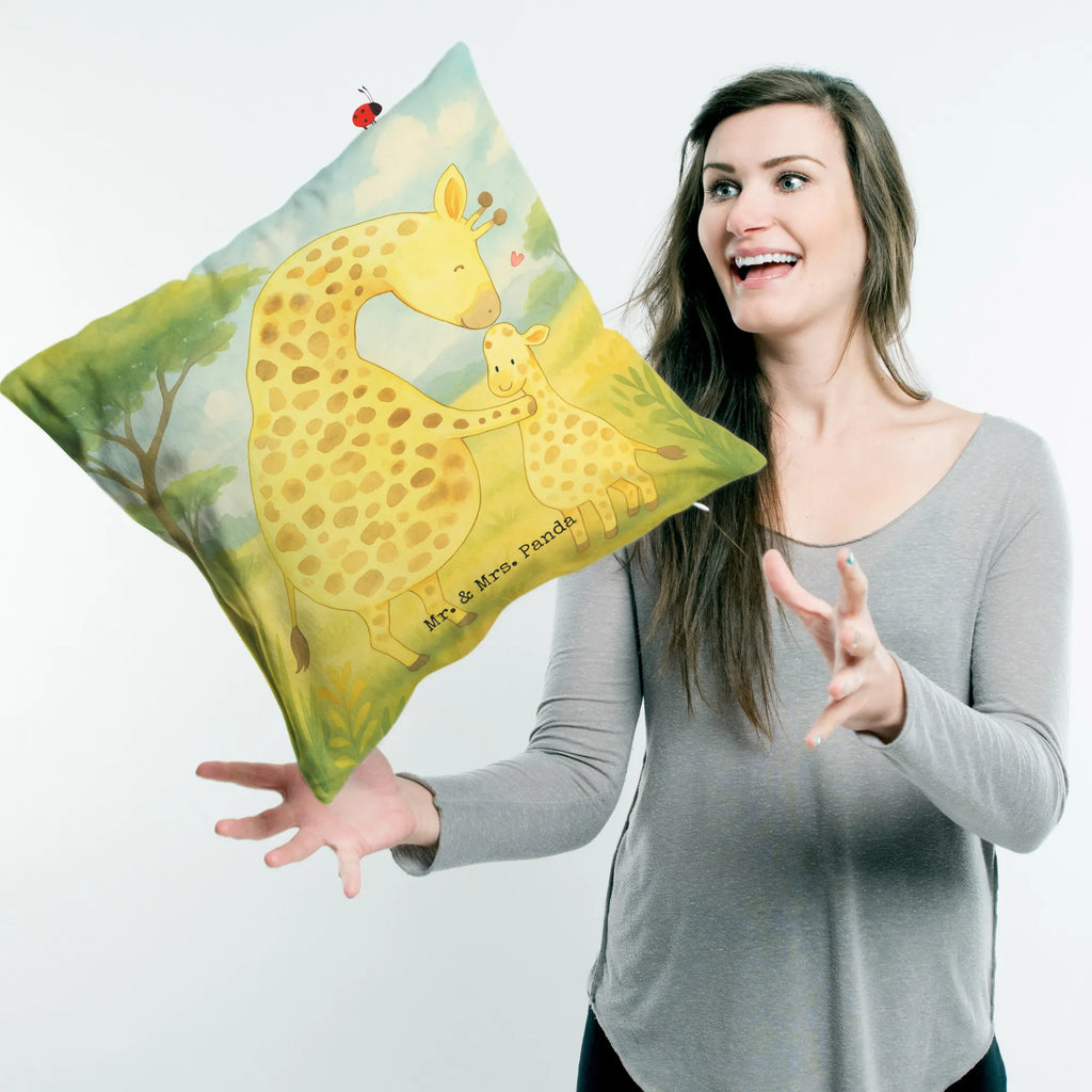 Cushion giraffe child Design Kissenhülle, Kopfkissen, Sofakissen, Dekokissen, Motivkissen, sofakissen, sitzkissen, Kissen, Kissenbezüge, Kissenbezug 40x40, Kissen 40x40, Kissenhülle 40x40, Zierkissen, Couchkissen, Dekokissen Sofa, Sofakissen 40x40, Dekokissen 40x40, Kopfkissen 40x40, Kissen 40x40 Waschbar, Afrika, Wildtiere, Giraffe, Kind, Mutter, Mama, Tochter, Sohn, Lieblingsmensch