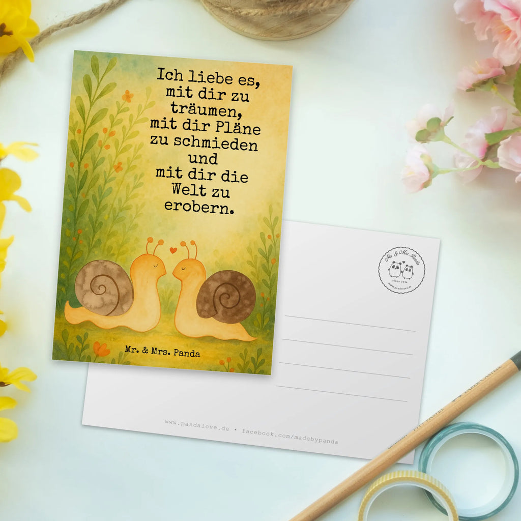 Postcard Snails in love Design Einladung, Dankeskarte, Ansichtskarten, Einladungskarte, Geburtstagskarte, Grußkarte, Karte, Einladungskarten Geburtstag, Geschenkkarte, Ansichtskarte, Einladung Geburtstag, Postkarte, Liebe, Partner, Freund, Freundin, Ehemann, Ehefrau, Heiraten, Verlobung, Heiratsantrag, Liebesgeschenk, Jahrestag, Hocheitstag