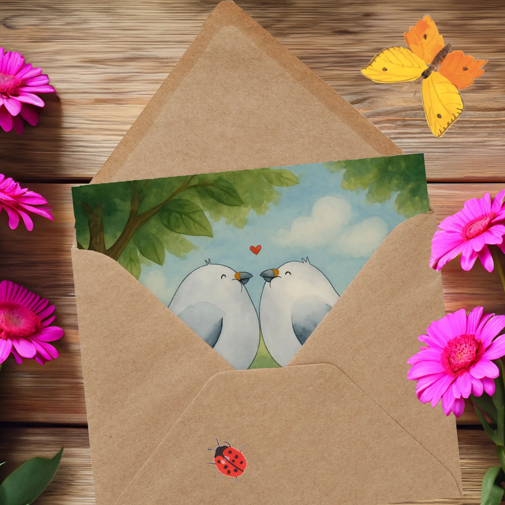 Deluxe Karte Turteltauben Liebe Design Karte, Grußkarte, Klappkarte, Einladungskarte, Glückwunschkarte, Hochzeitskarte, Geburtstagskarte, Hochwertige Grußkarte, Hochwertige Klappkarte, Liebe, Partner, Freund, Freundin, Ehemann, Ehefrau, Heiraten, Verlobung, Heiratsantrag, Liebesgeschenk, Jahrestag, Hocheitstag, Turteltauben, Turteltäubchen, Tauben, Verliebt, Verlobt, Verheiratet, Geschenk Freundin, Geschenk Freund, Liebesbeweis, Hochzeitstag, Geschenk Hochzeit