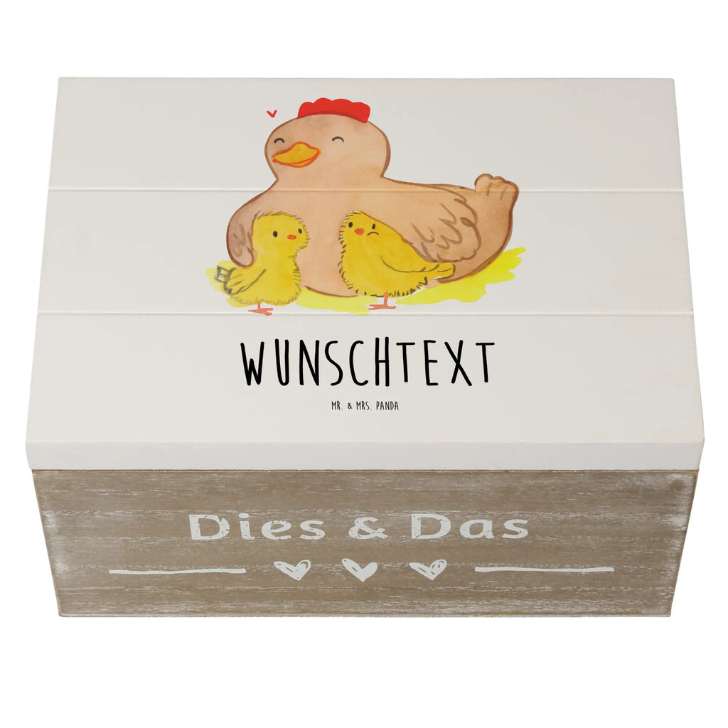 Personalisierte Holzkiste Huhn Mami Dekokiste mit Namen, Schatulle mit Namen, Aufbewahrungsbox Personalisiert, mit Namen, Erinnerungskiste, Dekokiste Personalisiert, Erinnerungsbox Personalisiert, Kiste mit Namen, Truhe Personalisiert, Erinnerungskiste Personalisiert, Schatzkiste Personalisiert, Truhe mit Namen, Holzkiste mit Namen, Geschenkbox personalisiert, Aufbewahrungsbox mit Namen, Schatzkiste mit Namen, GEschenkdose personalisiert, Erinnerungsbox mit Namen, Schatulle Personalisiert, Kiste Personalisiert, Holzkiste Personalisiert, Muttertag Geschenke, Mama Geschenke, Mutti Geburtstag, Muttertag, Mama Geschenk, Tochter Geschenk, Mama Liebe