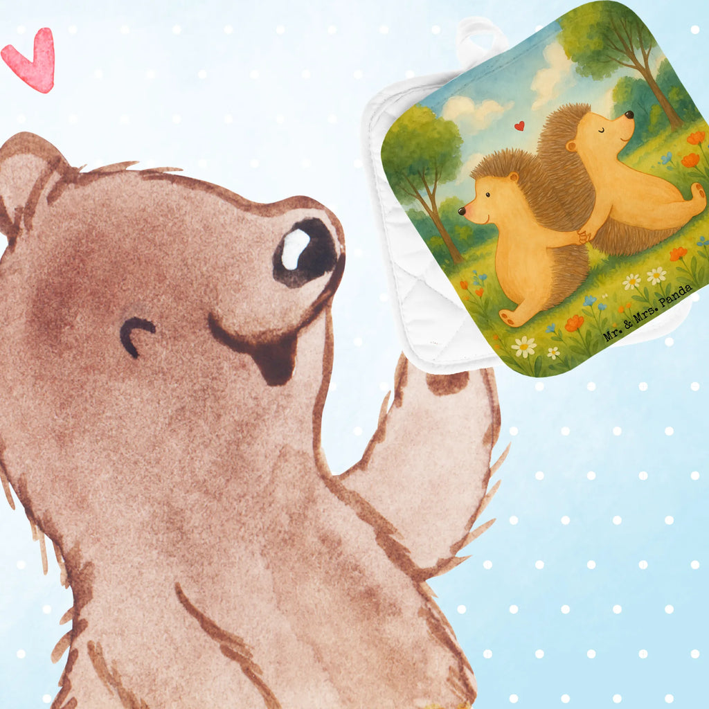 2-elementowy zestaw podkładek pod garnki Jeże trzymające się za łapki Design Topflappenset, Topfuntersetzer, Topfhandschuh, Topflappen, Topflappen 2er Set, Topflappen Set, Schöne Topflappen, Ofenhandschuh, Topflappen lustig, Topflappen mit Spruch, Topfhandschuhe, Ofenhandschuhe, Liebe, Partner, Freund, Freundin, Ehemann, Ehefrau, Heiraten, Verlobung, Heiratsantrag, Liebesgeschenk, Jahrestag, Hocheitstag, Lieblingsmensch, Igel, Hand in Hand, Love, Igelliebe, Gemeinsamkeit, große Liebe, Liebesbeweis, Liebesbotschaft, Geschenk für zwei, Hochzeit