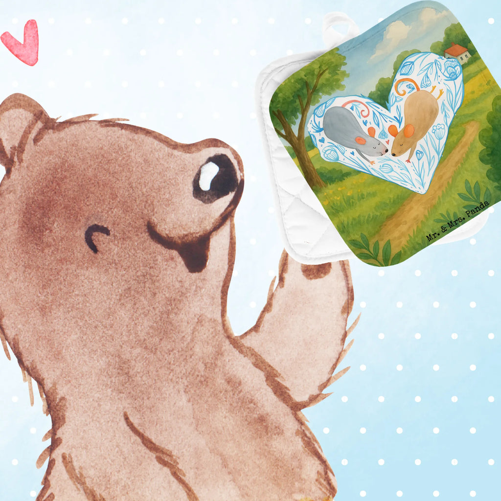 2er Set Topflappen  Mäuse Herz Design Topflappen mit Spruch, Topflappen Set, Topflappenset, Topfuntersetzer, Topfhandschuh, Schöne Topflappen, Ofenhandschuh, Topfhandschuhe, Topflappen lustig, Topflappen 2er Set, Ofenhandschuhe, Topflappen, Liebe, Partner, Freund, Freundin, Ehemann, Ehefrau, Heiraten, Verlobung, Heiratsantrag, Liebesgeschenk, Jahrestag, Hocheitstag, Liebesbotschaft, Love, Maus, Gemeinsamkeit, Mäuse, Lieblingsmensch, Hochzeit, Liebesbeweis, Geschenk für zwei