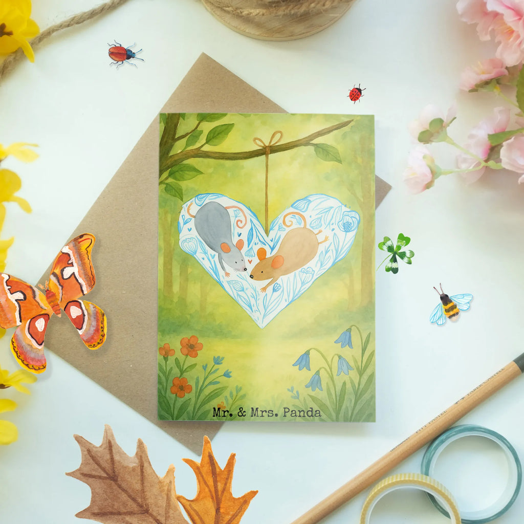 Greetings card Mice heart Design Grußkarte, Klappkarte, Einladungskarte, Glückwunschkarte, Hochzeitskarte, Geburtstagskarte, Karte, Ansichtskarten, Liebe, Partner, Freund, Freundin, Ehemann, Ehefrau, Heiraten, Verlobung, Heiratsantrag, Liebesgeschenk, Jahrestag, Hocheitstag, Maus, Mäuse, Liebesbotschaft, Liebesbeweis, Hochzeit, Lieblingsmensch, Gemeinsamkeit, Love, Geschenk für zwei