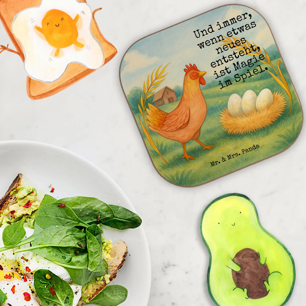 Untersetzer Huhn Stolz Design bieruntersetzer, Teeuntersetzer, Tassenuntersetzer, hartfaser untersetzer, weinglasuntersetzer, gläseruntersetzer, weinflaschenuntersetzer, Untersetzer Tasse, Untersetzer Gläser, Untersetzer für Gläser, Flaschenuntersetzer, Tassen Untersetzer, Tischuntersetzer, Kaffeeuntersetzer, Untersetzer Kaffee, Untersetzer Tee, Becheruntersetzer, Untersetzer Glas, Getränkeuntersetzer, hartfaseruntersetzer, Glasuntersetzer, weinuntersetzer, Untersetzer, Bauernhof, Hoftiere, Landwirt, Landwirtin, Hof, Hahn, Eier, Motivation, Henne, Spruch, Hühner, Schwangerschaft, Geburt, Landleben, Magie